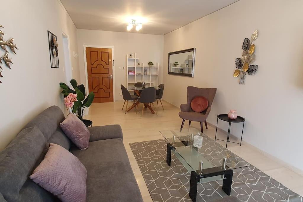 Seaside Beauty 5 min Vouliagmeni Beach