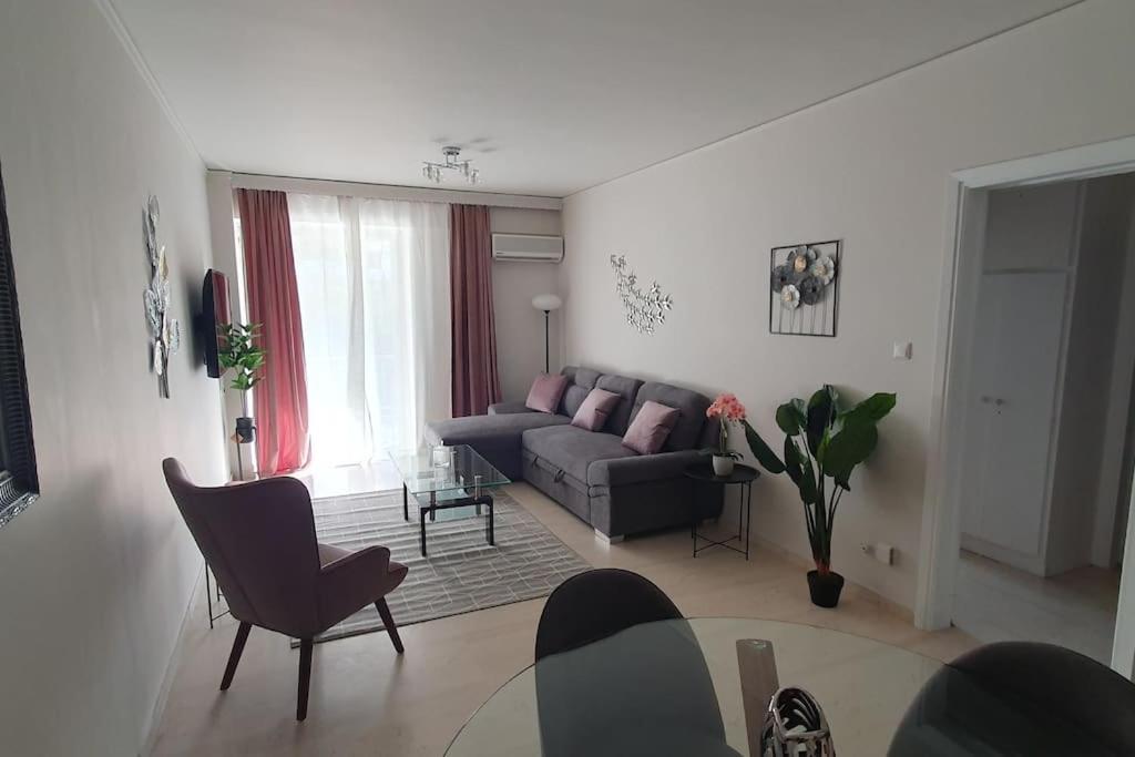 Seaside Beauty 5 min Vouliagmeni Beach