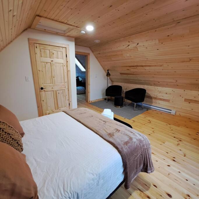 Islander Lodge - Lochaber Lake Lodges