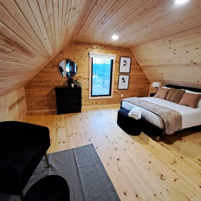 Islander Lodge - Lochaber Lake Lodges