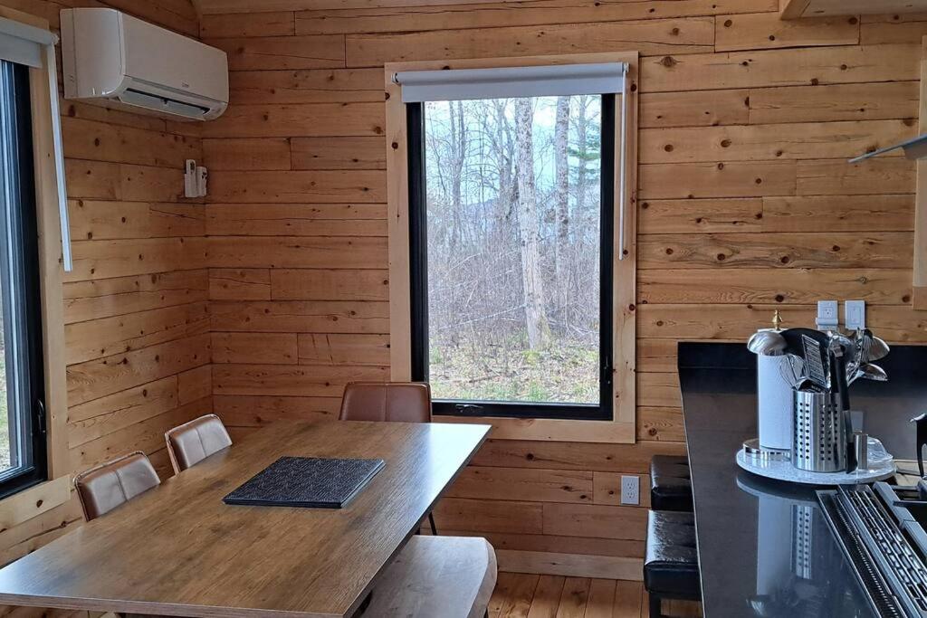 Islander Lodge - Lochaber Lake Lodges