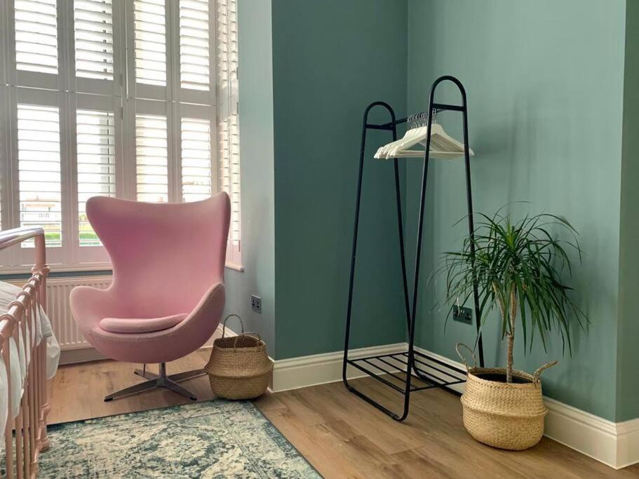 Walpole View - Pet Friendly