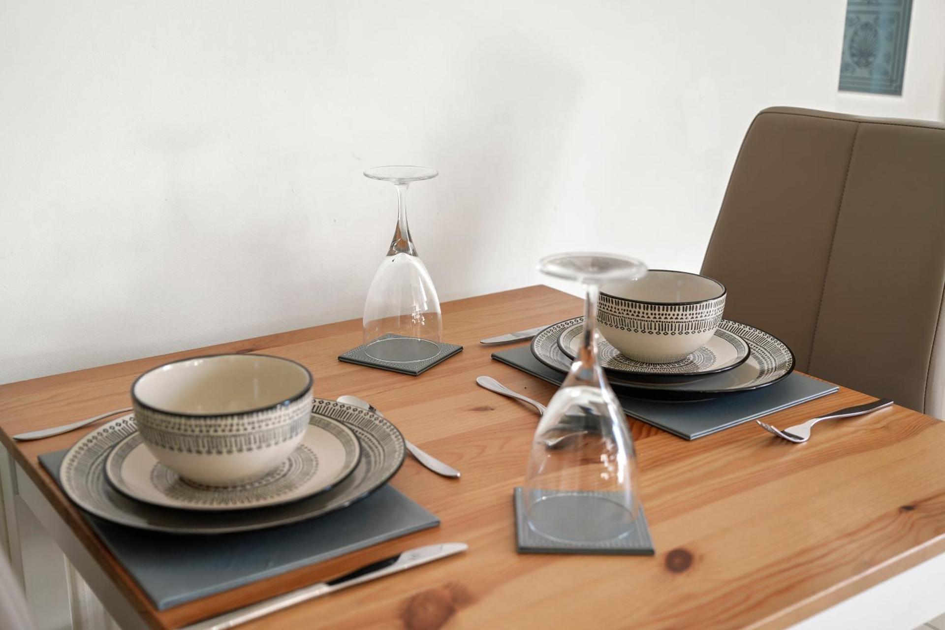 1 bedroom flat Aylesbury, Private Parking, Fowler rd