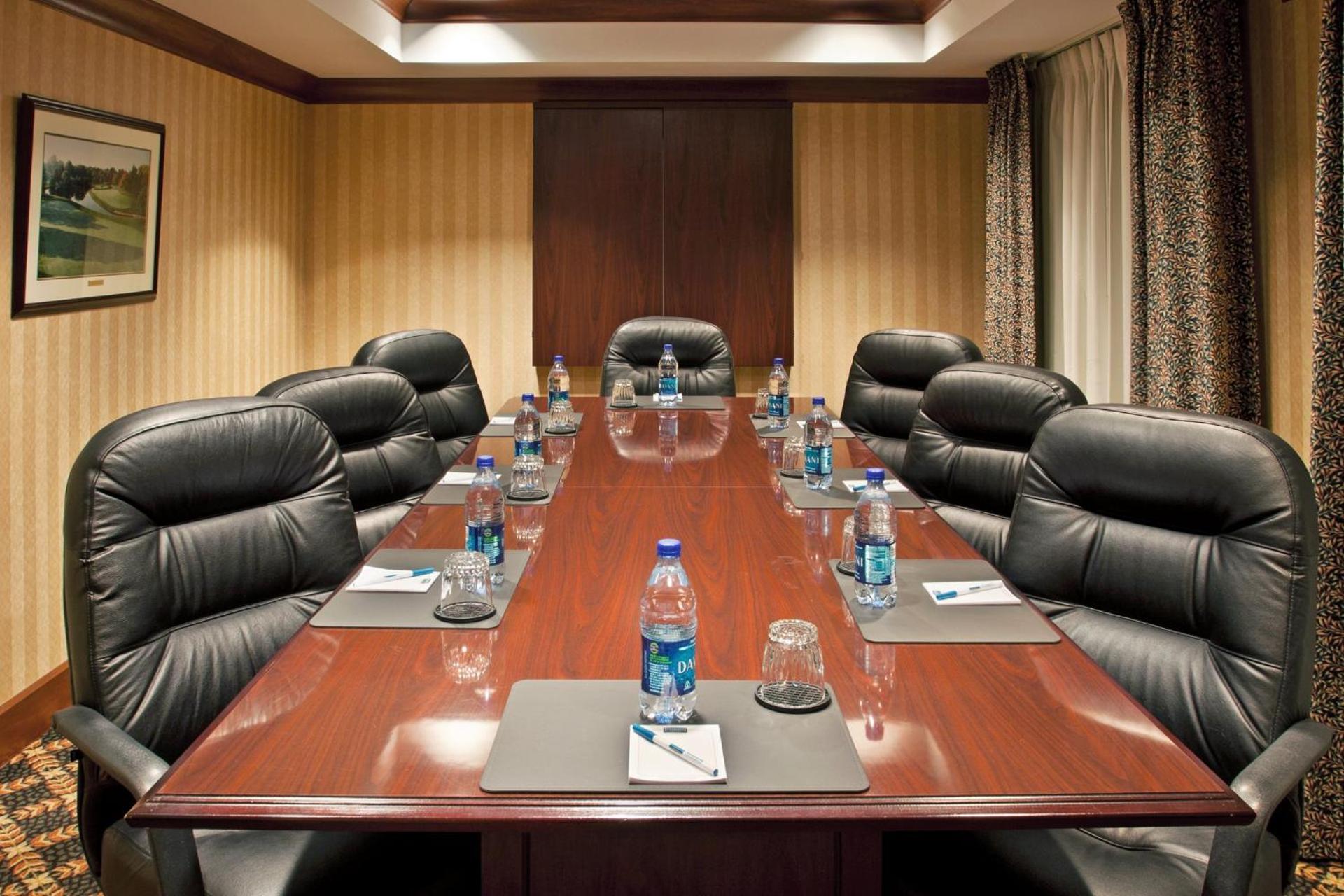 Meeting/conference room
