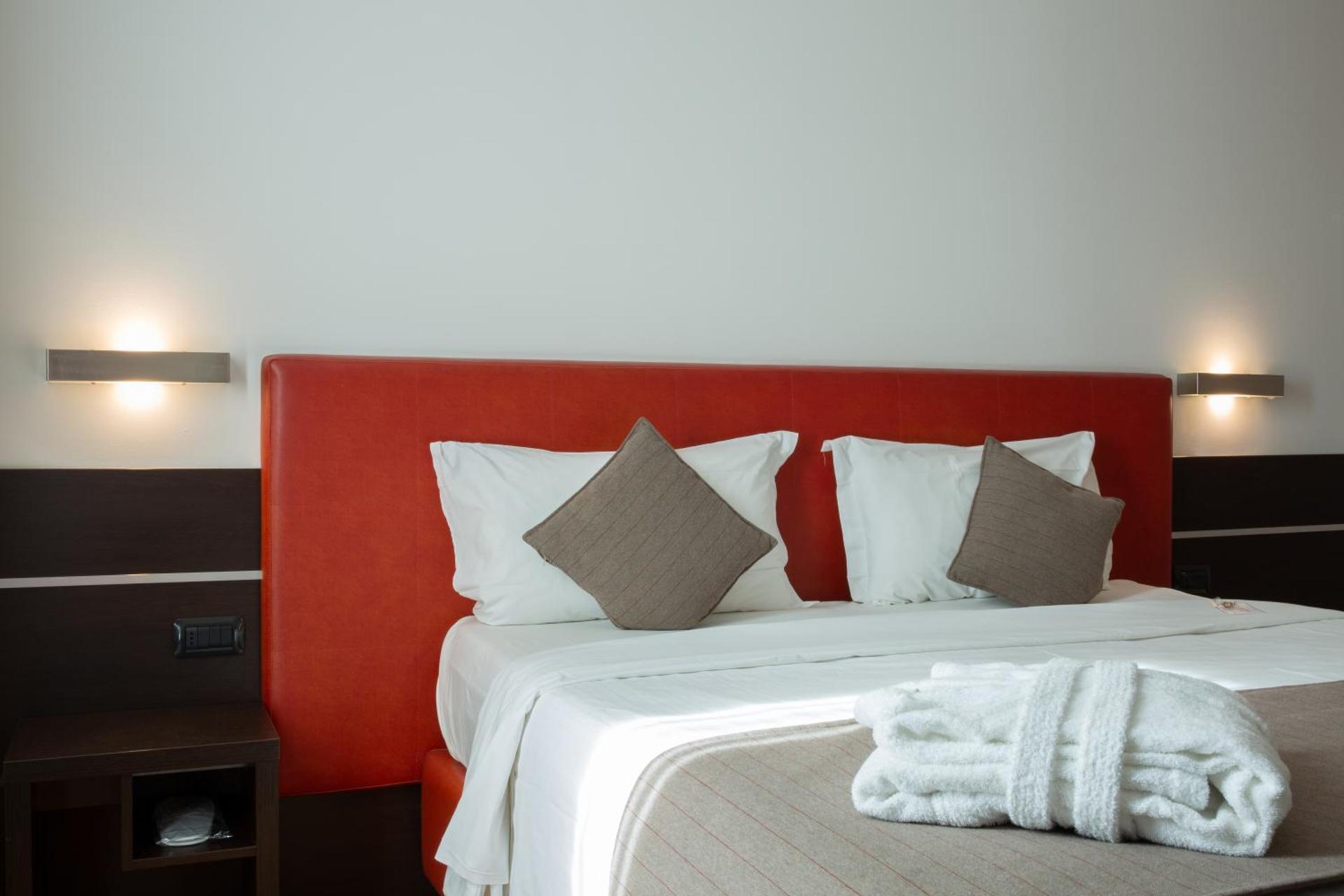 Euro Hotel Residence