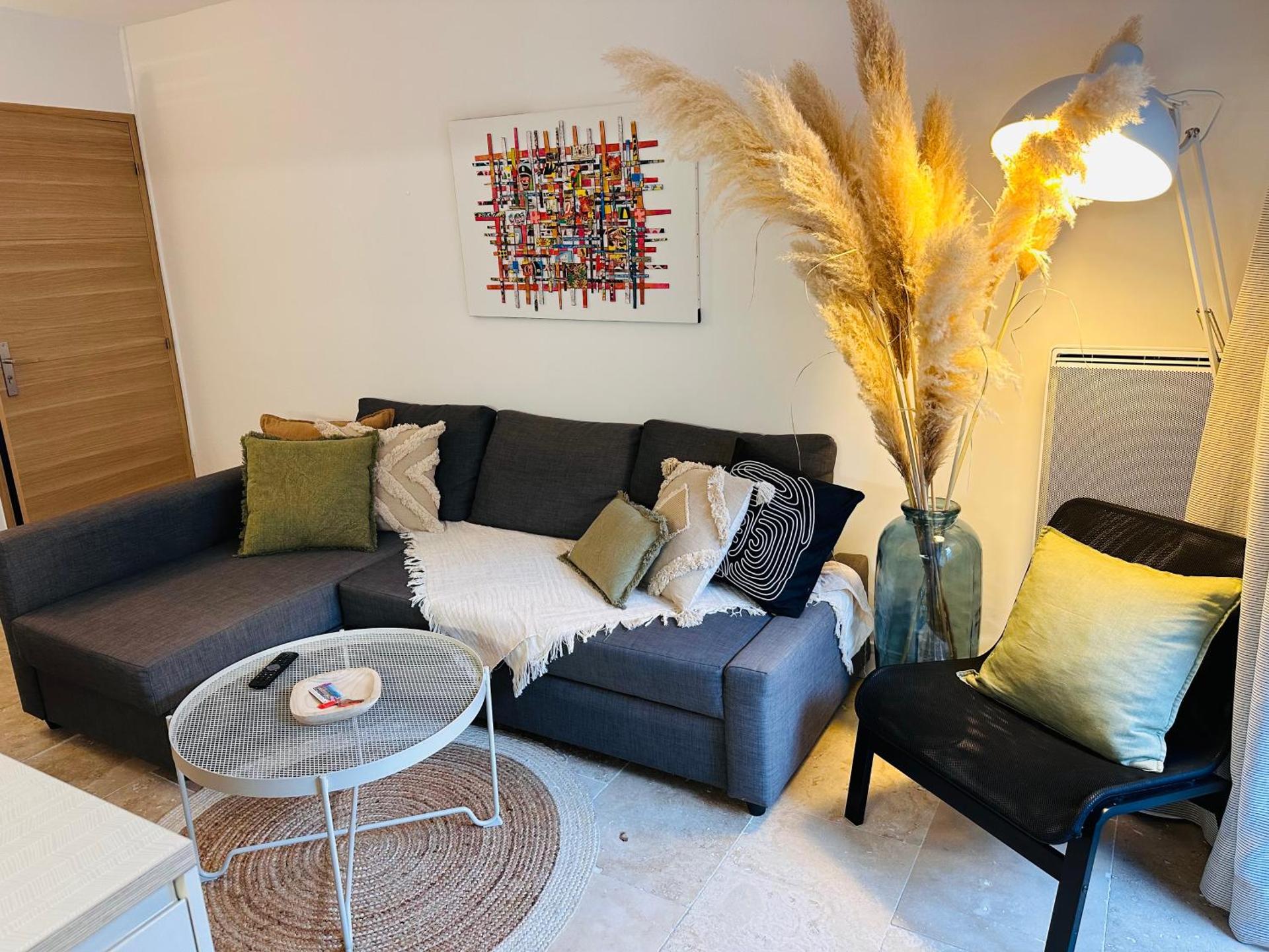 Appartements 3 étoiles terrasse ou patio intra-muros