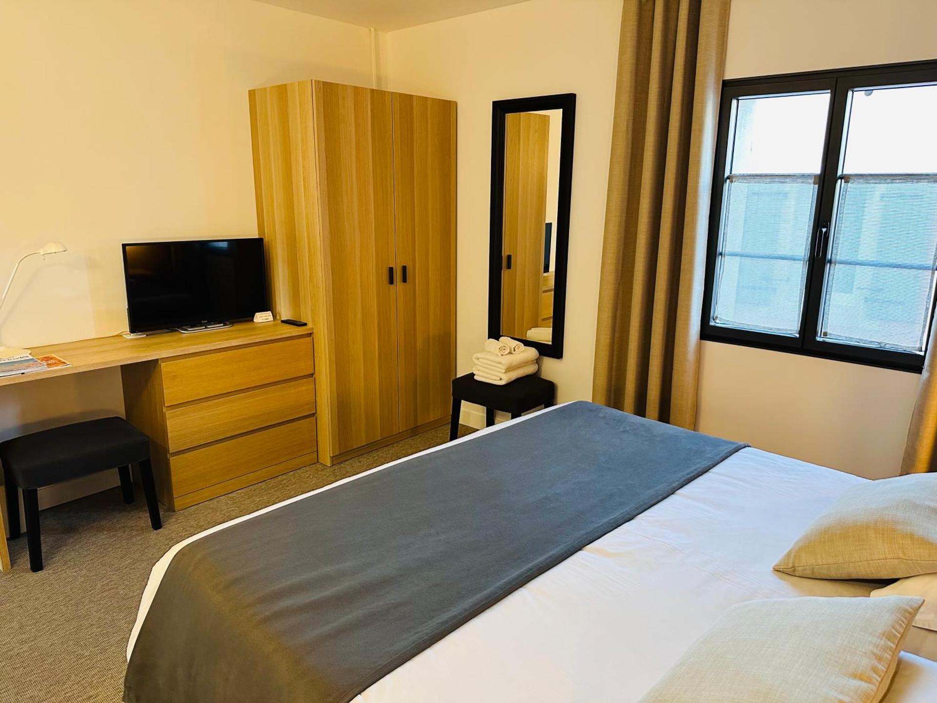 Appartements 3 étoiles terrasse ou patio intra-muros