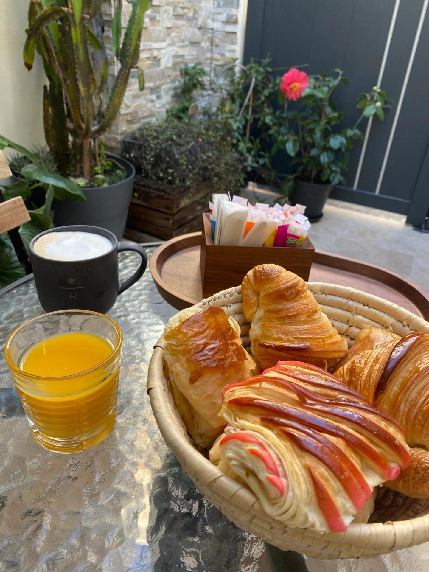 Inner courtyard view