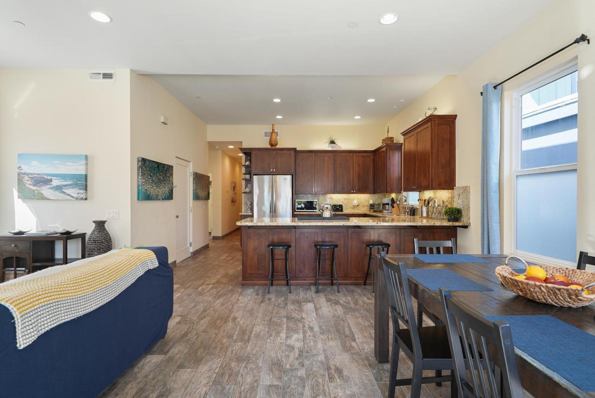 Mission Paradise - Spa, Pet Friendly, Steps2Sand