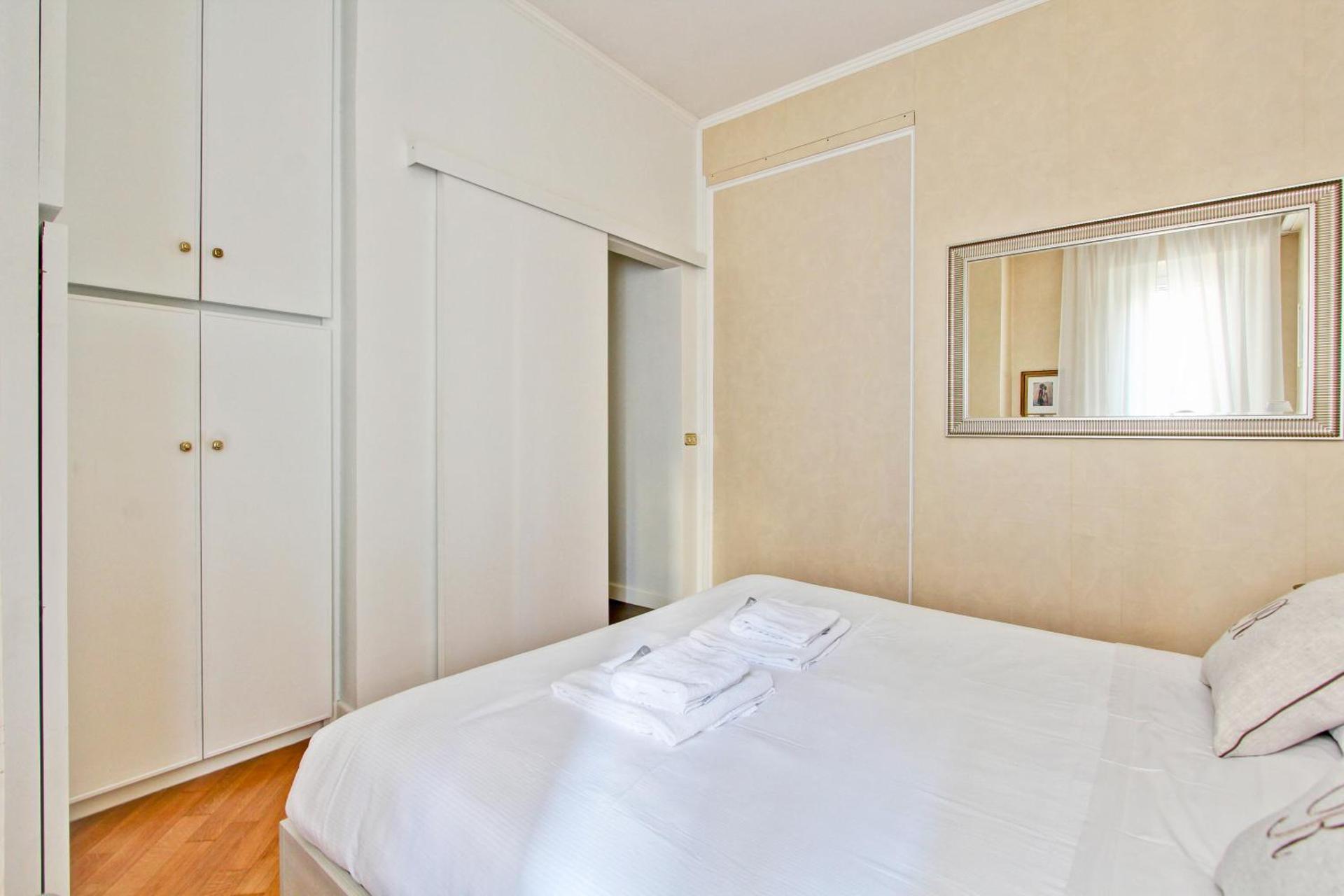 Roberta Apartment Fontana di Trevi