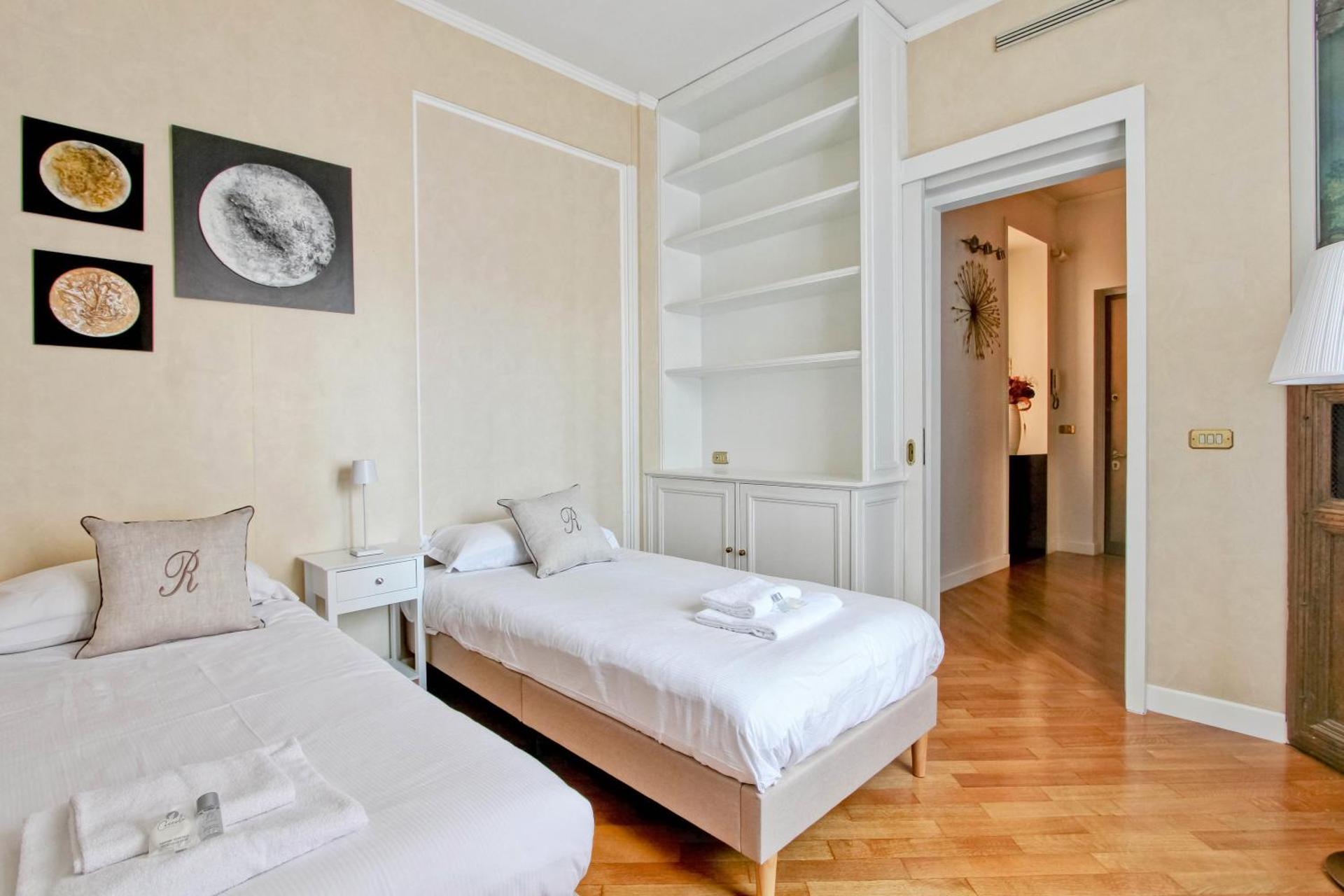 Roberta Apartment Fontana di Trevi