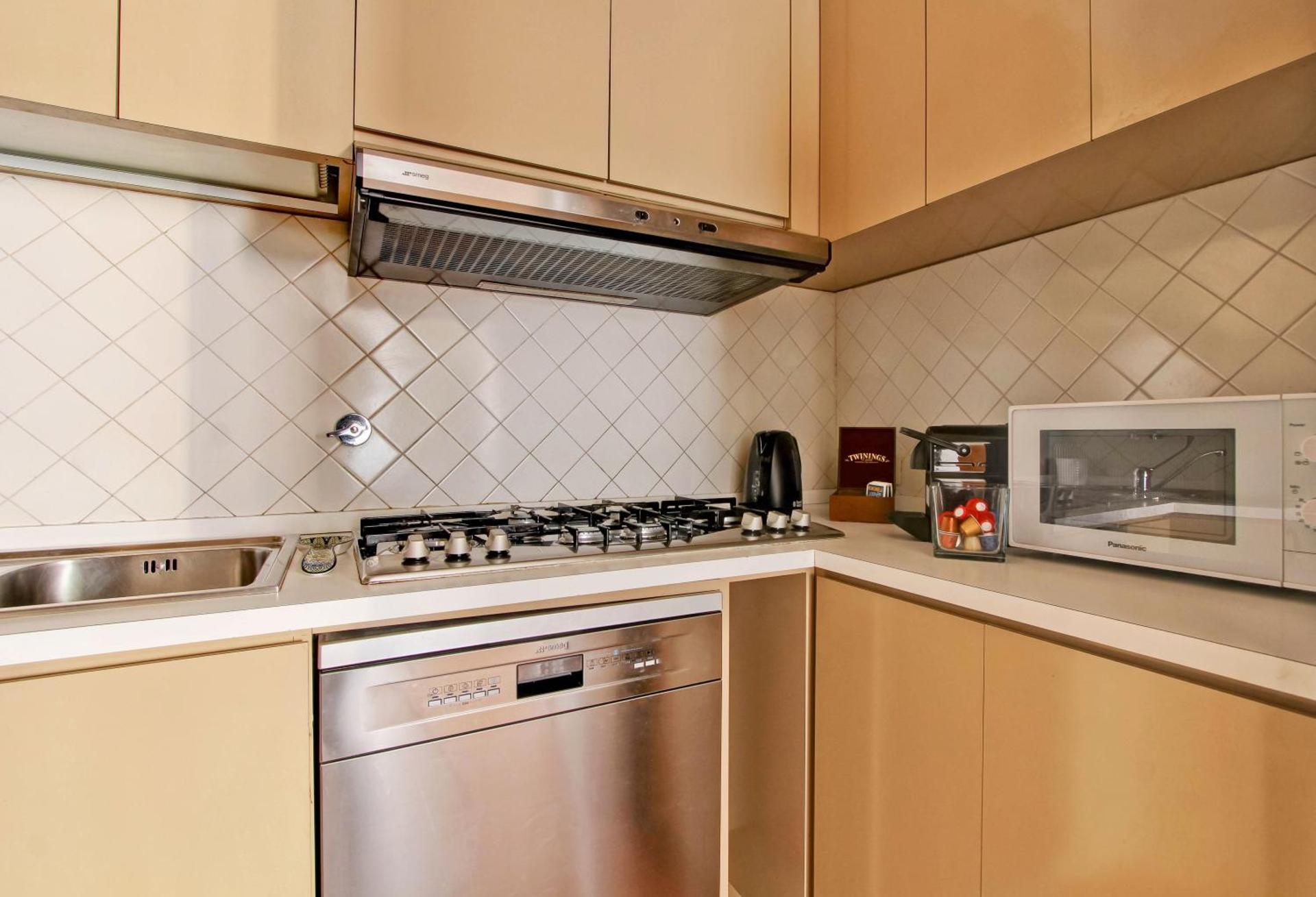 Roberta Apartment Fontana di Trevi