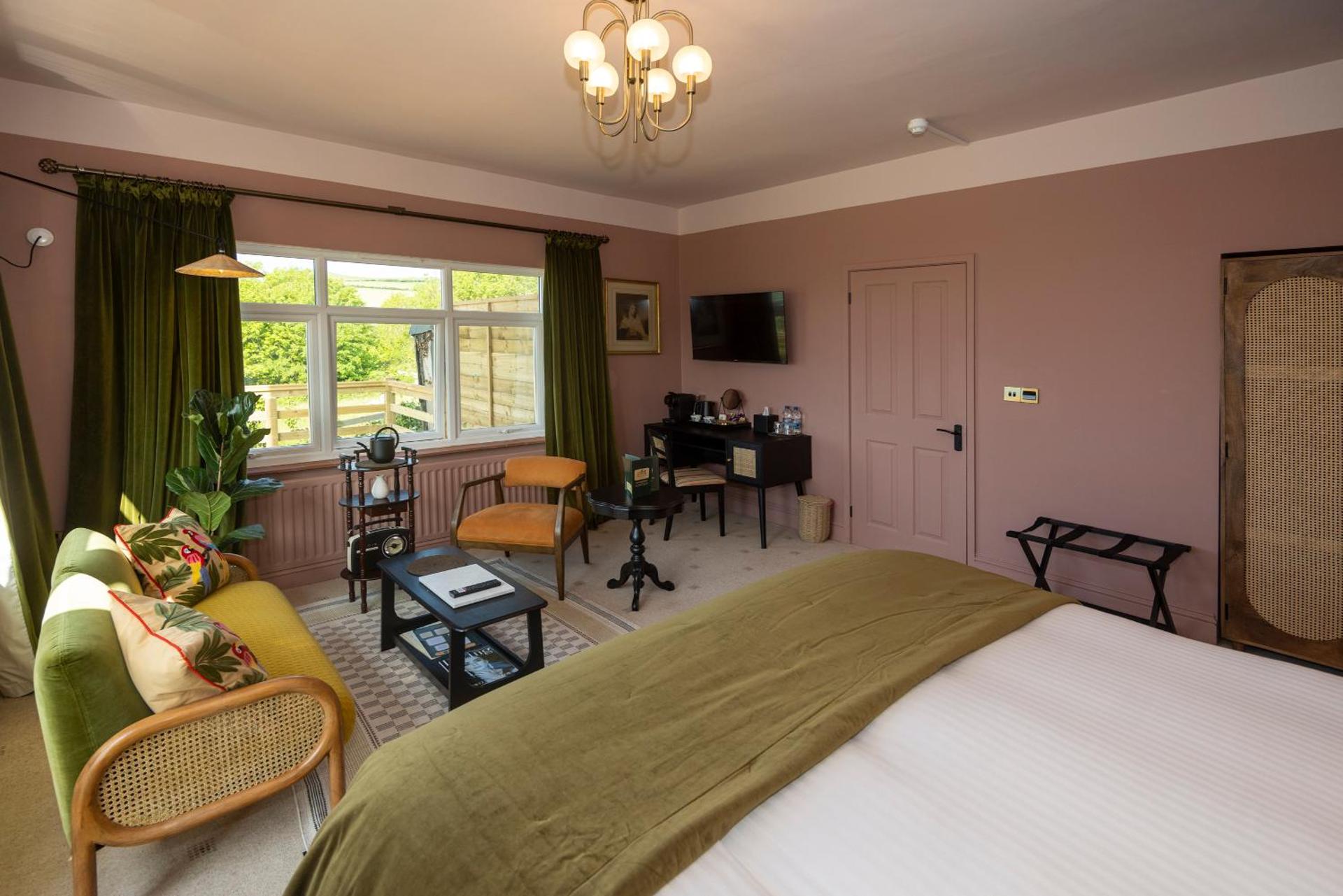 Photo of the whole room