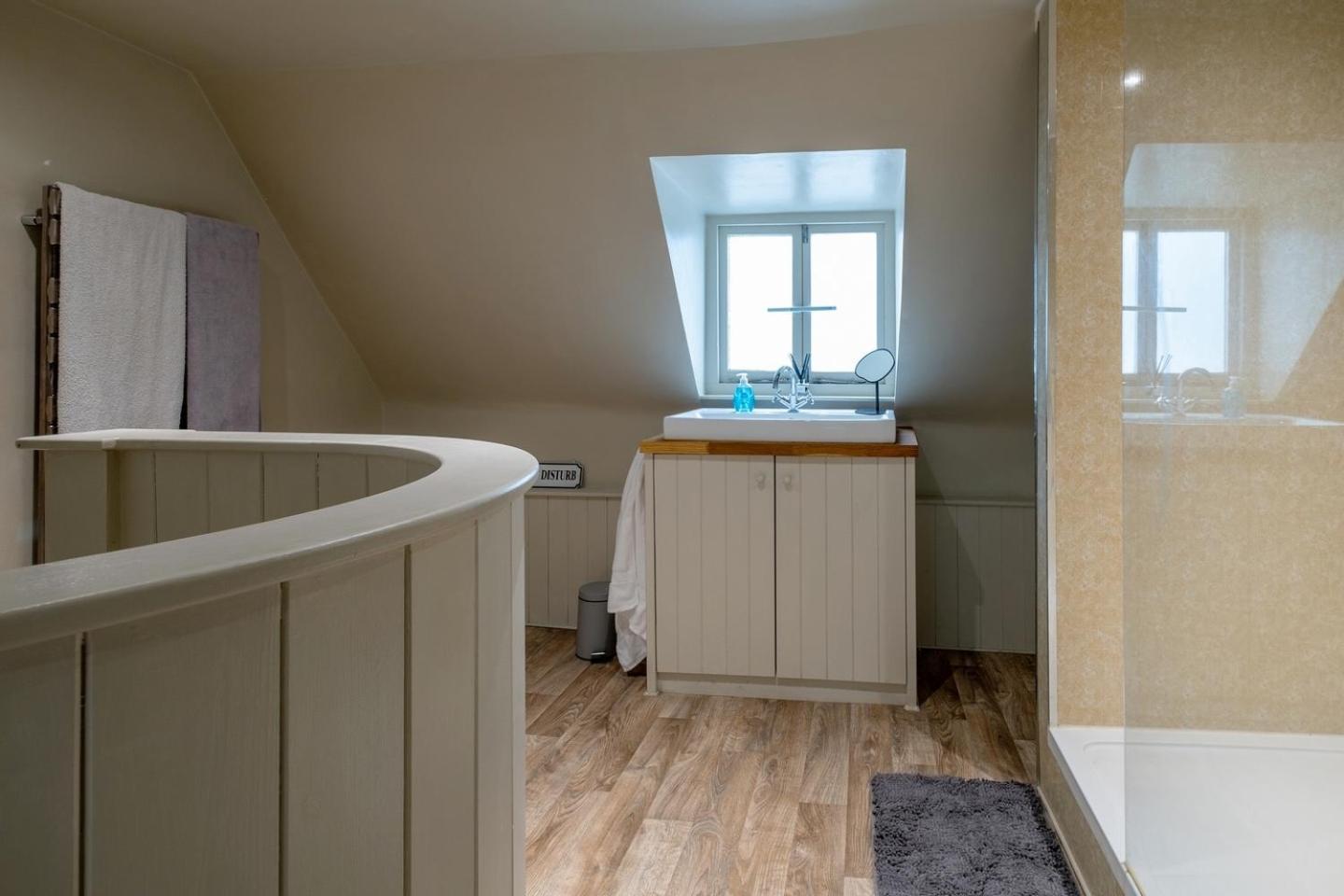 Charming 2 bedroom property