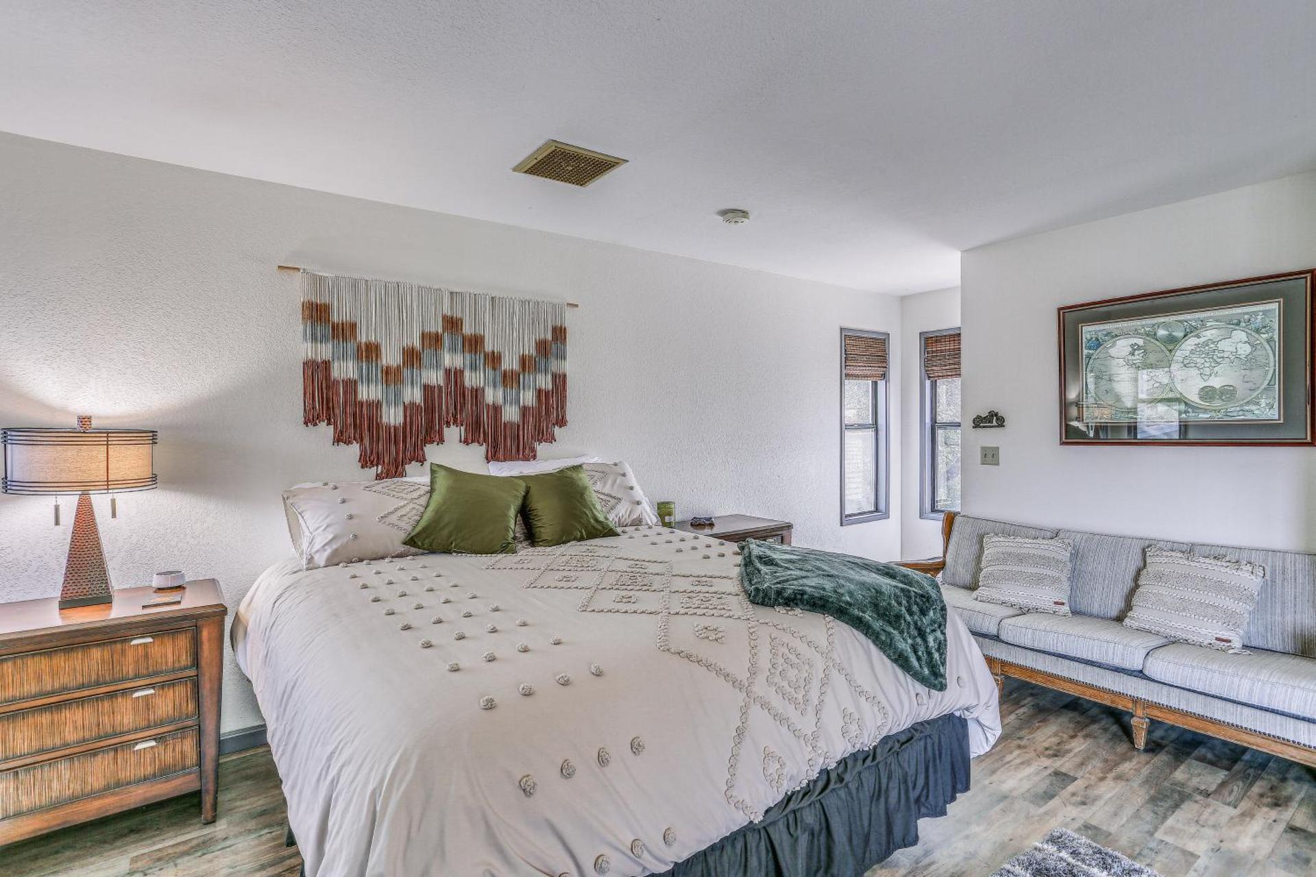 Cozy Studio with Well-Being Retreat Near Yosemite!