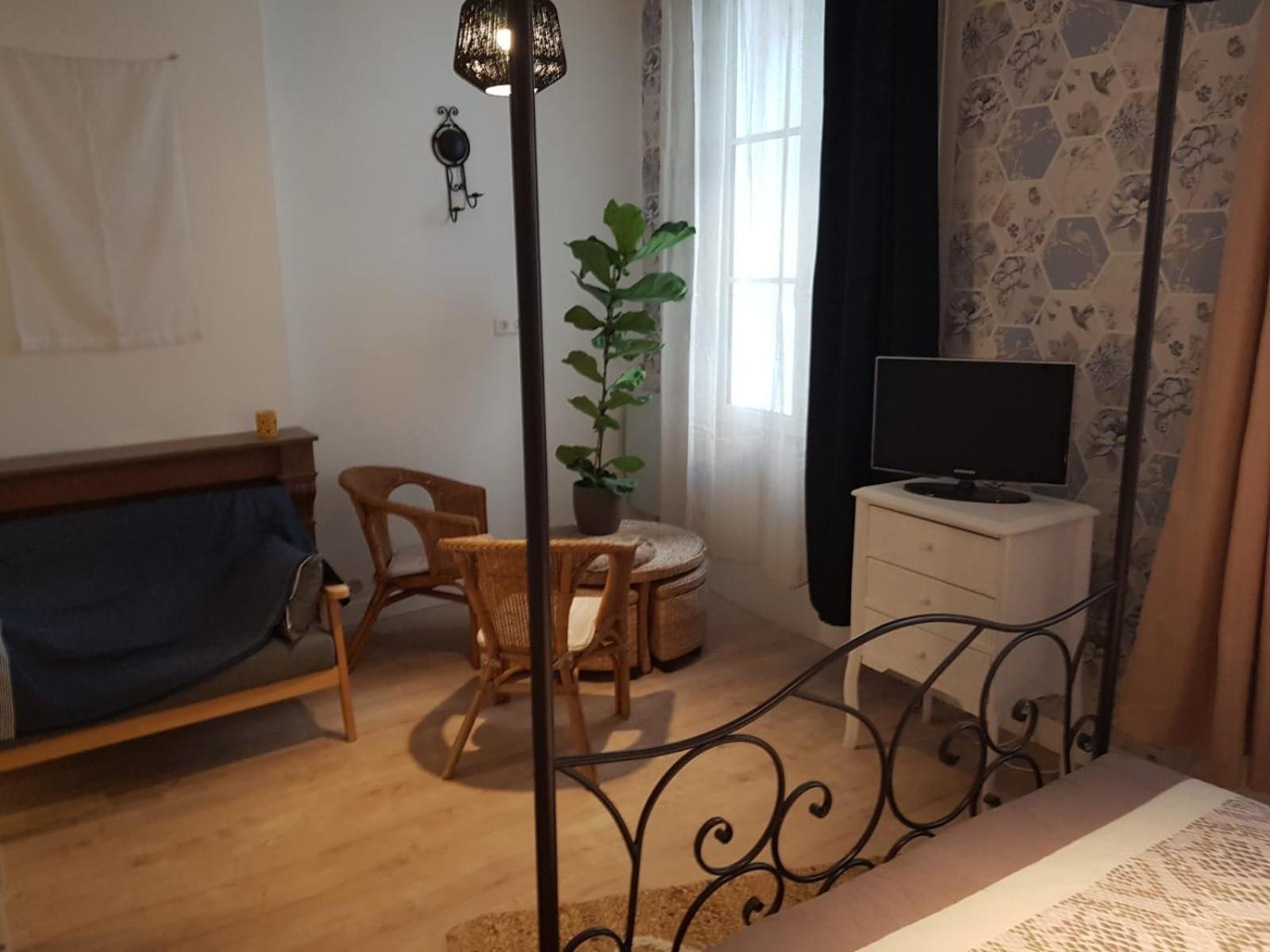 La suite du Docteur Privey - Free & secure Park Bike - 3mn Autoroute