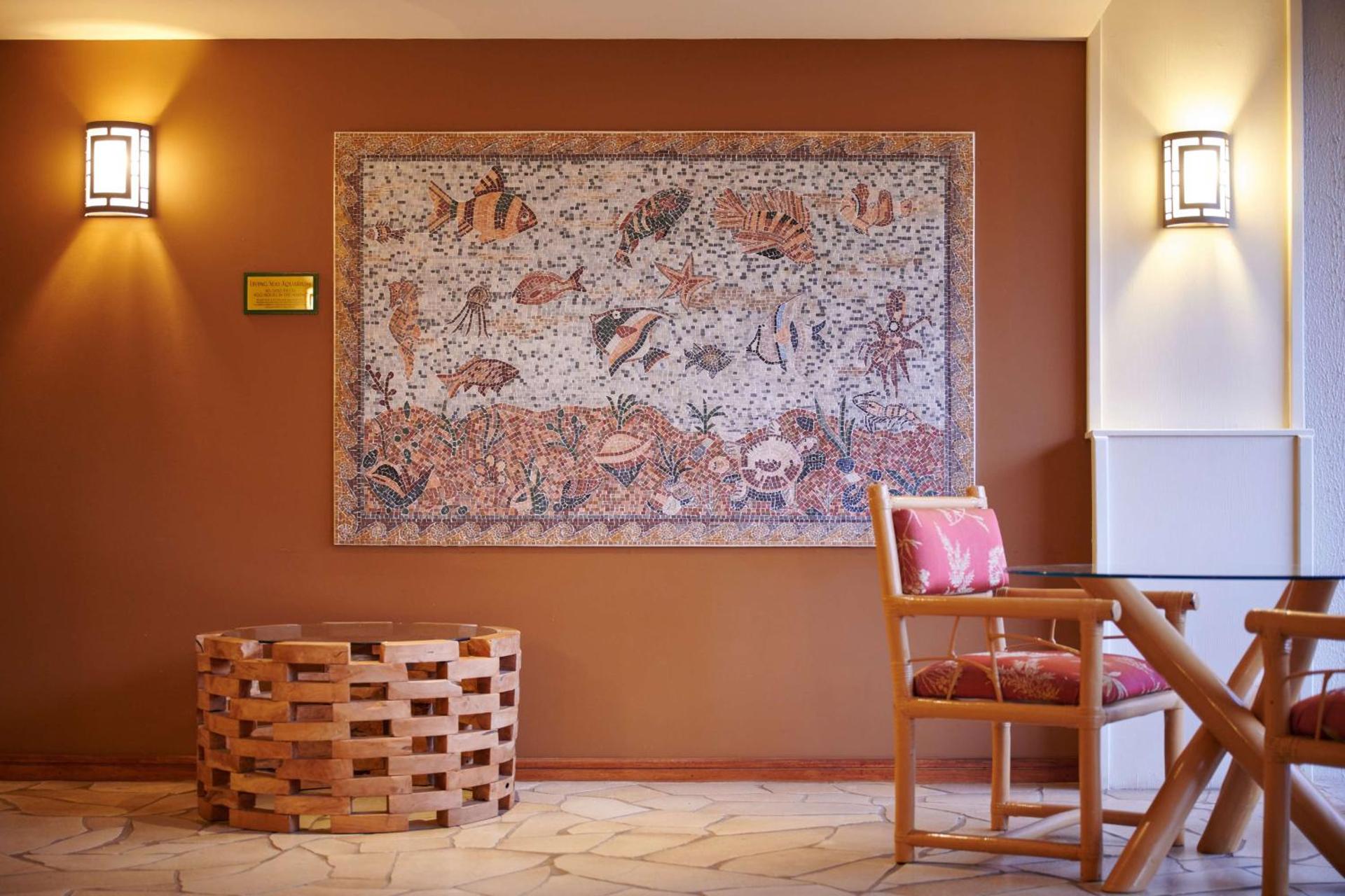 Communal lounge/ TV room