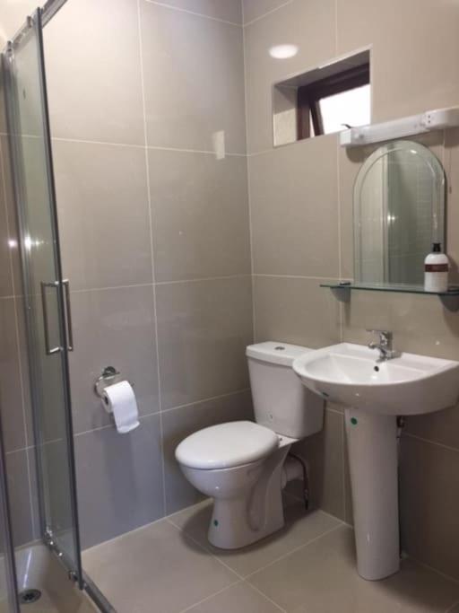 An Uaimh , superb 6 bedroom house.