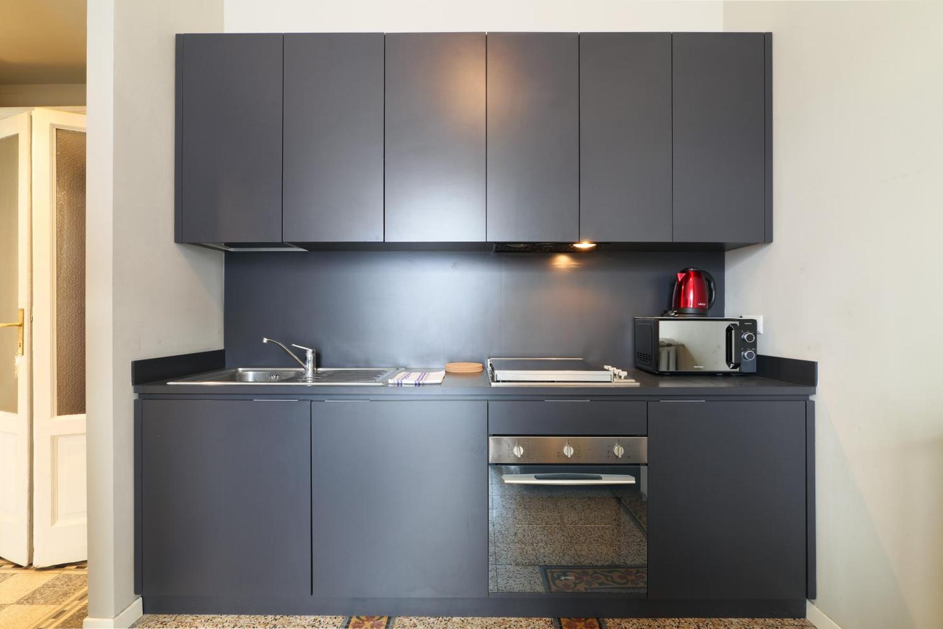 Kitchen or kitchenette