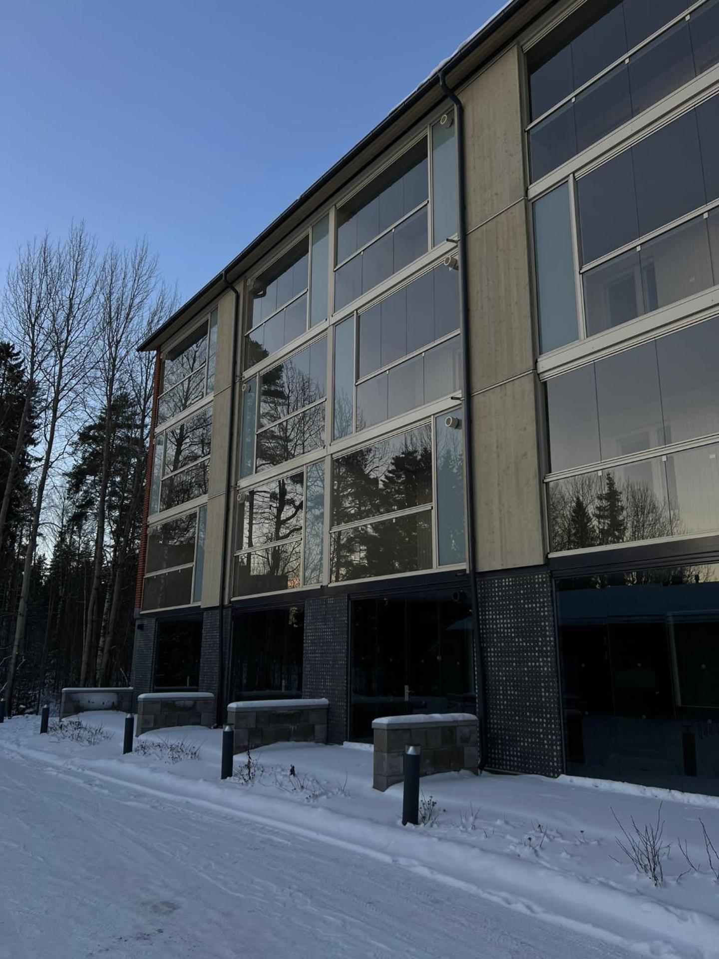 Helsinki Airport Apartment