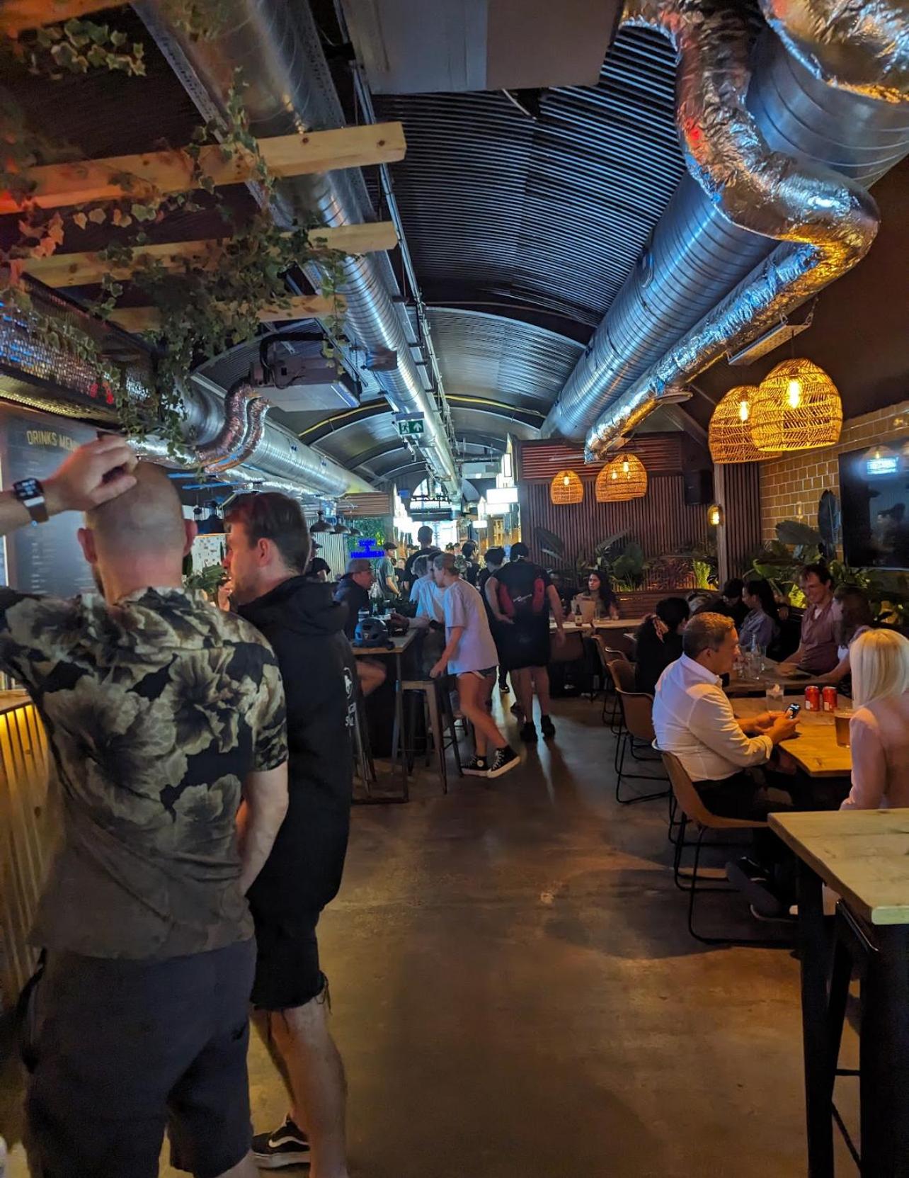 Restaurant/places to eat