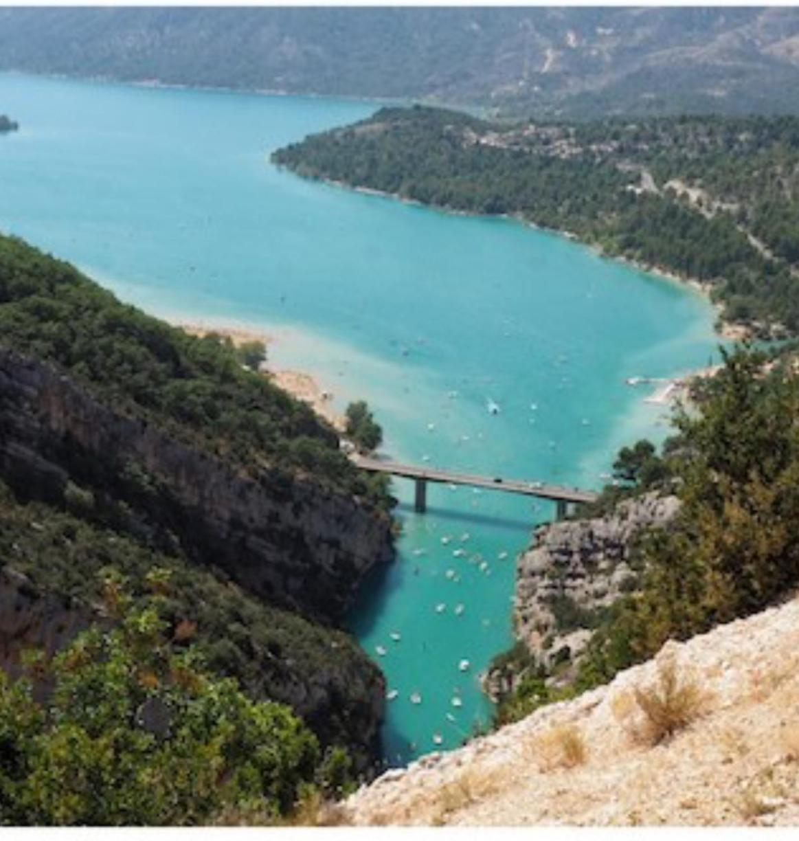 appartement, 3 chambres, vue panoramique, parking, accès ville