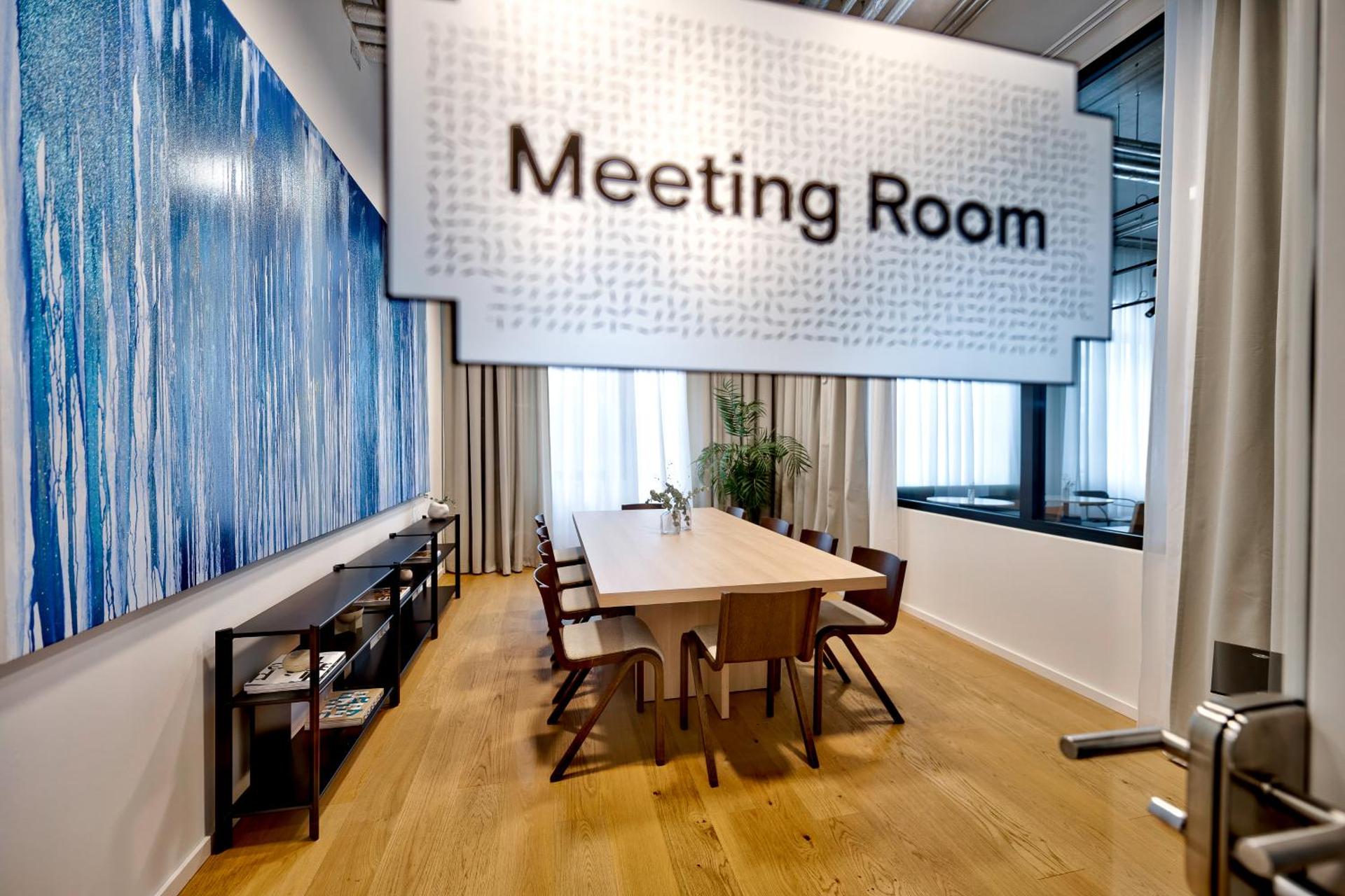 Meeting/conference room