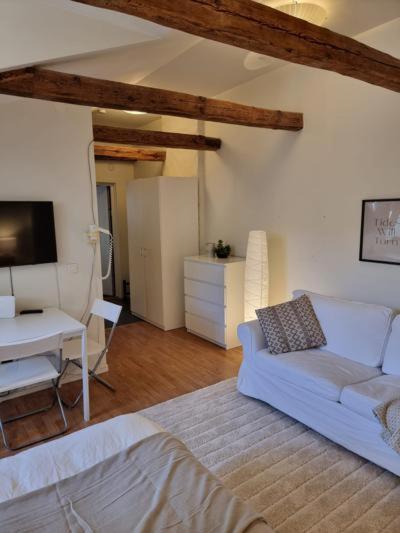 Stockholm City Chic-1-Bedroom Loft for 3 - 914