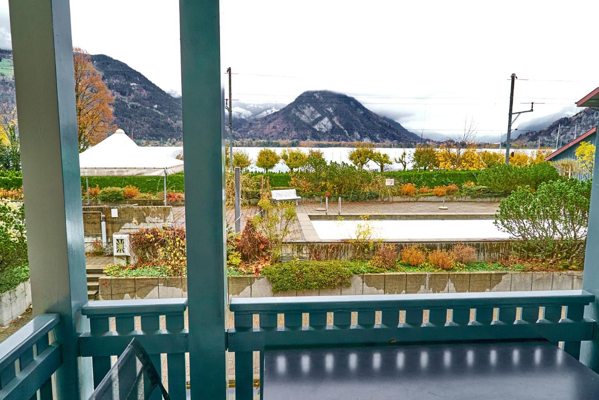 Lake apartment by Interlaken