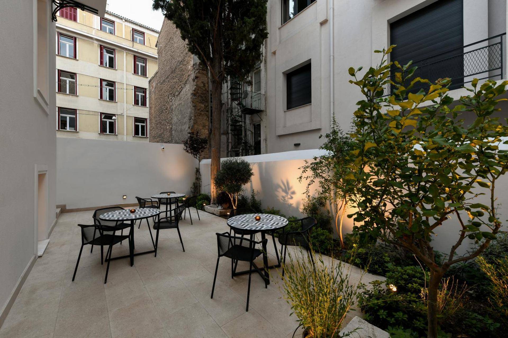 Boutique Archaeological Museum Suites