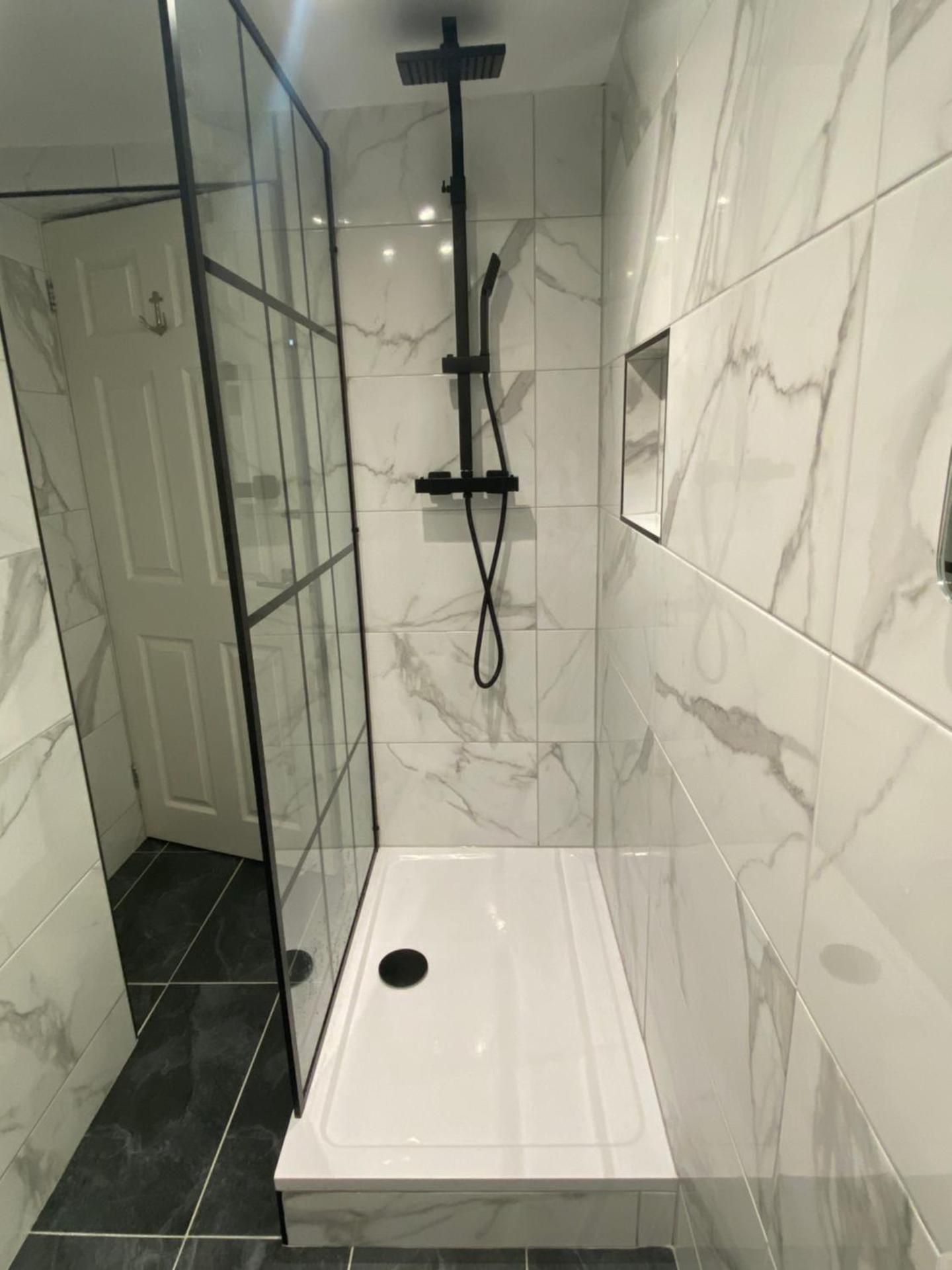 The Cwtch, Log Fire, Sleeps 6, Nr Zip World, Brecon and Bike Park Wales