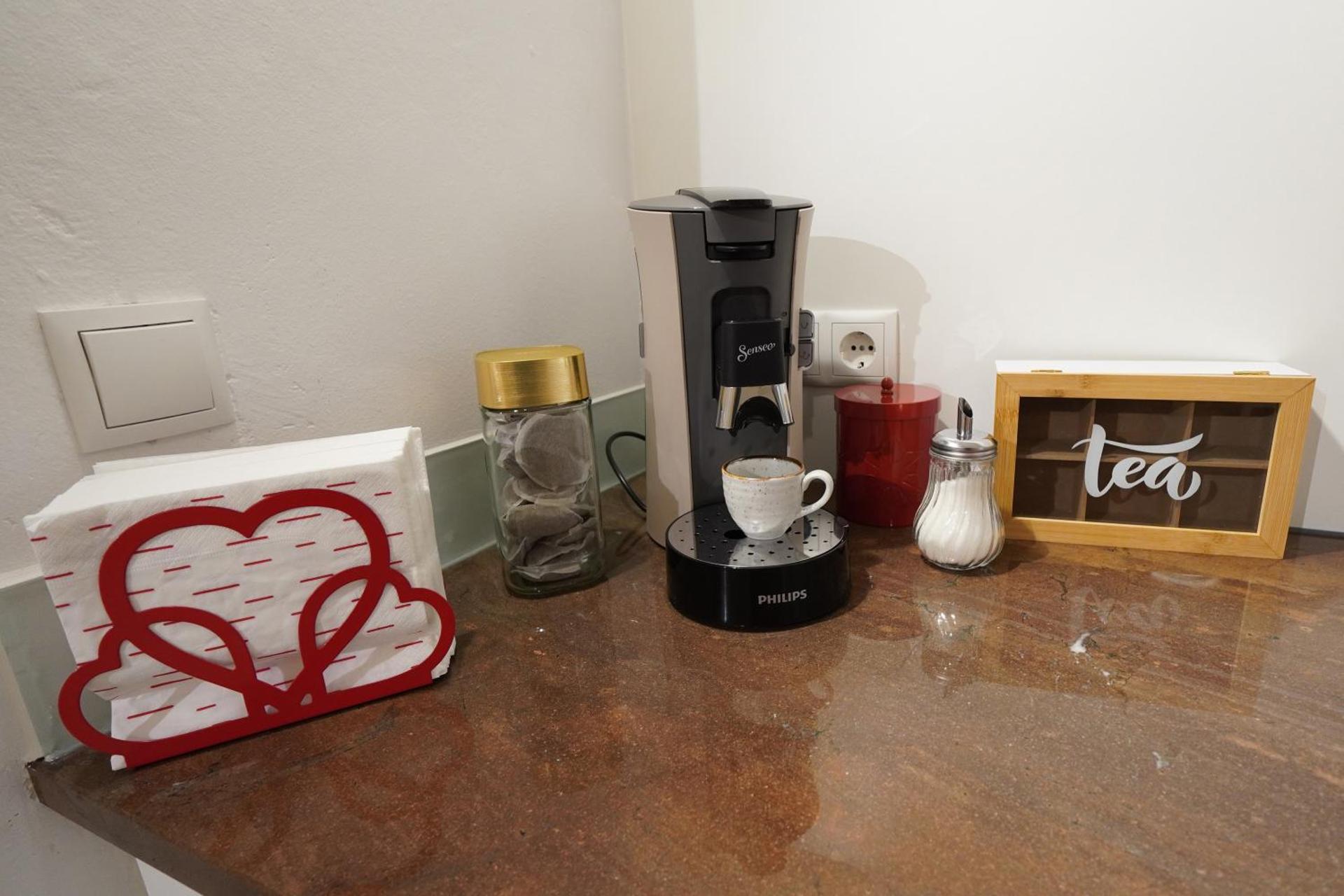 Coffee/tea facilities