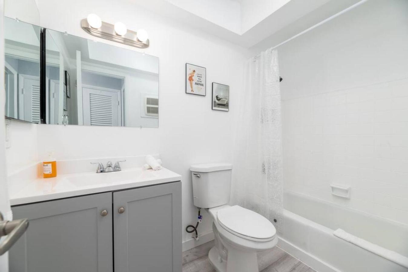 Short Walk to Wilton Drive Apt4