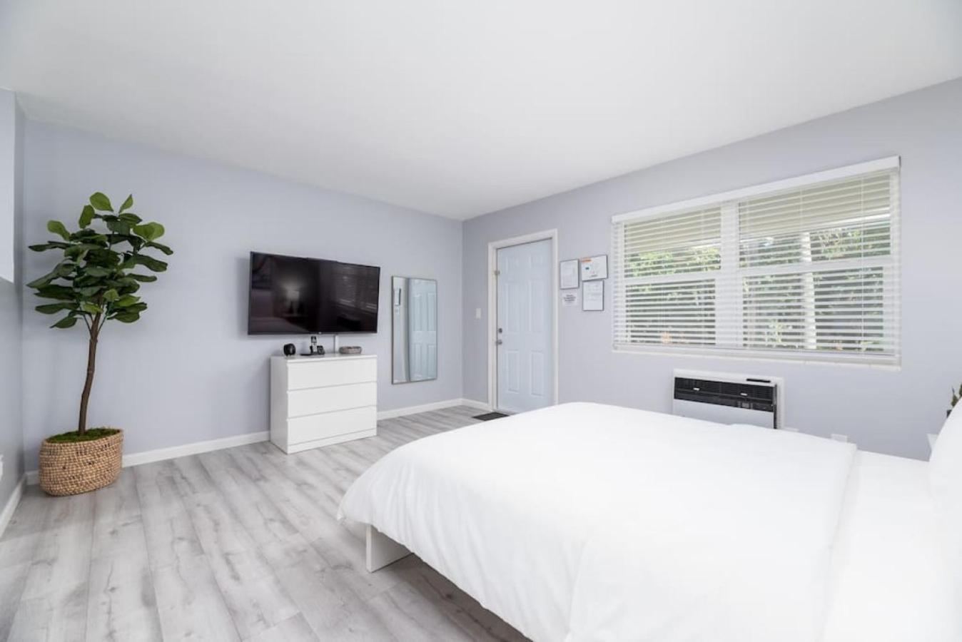 Just Off Wilton Drive Apt 2