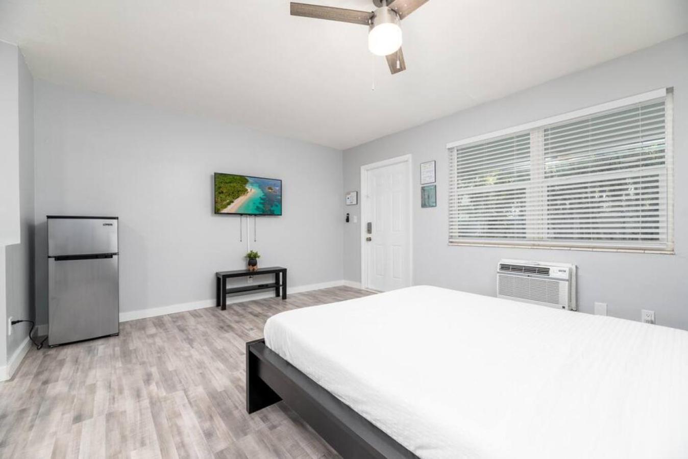 Just Off Wilton Drive Apt 8