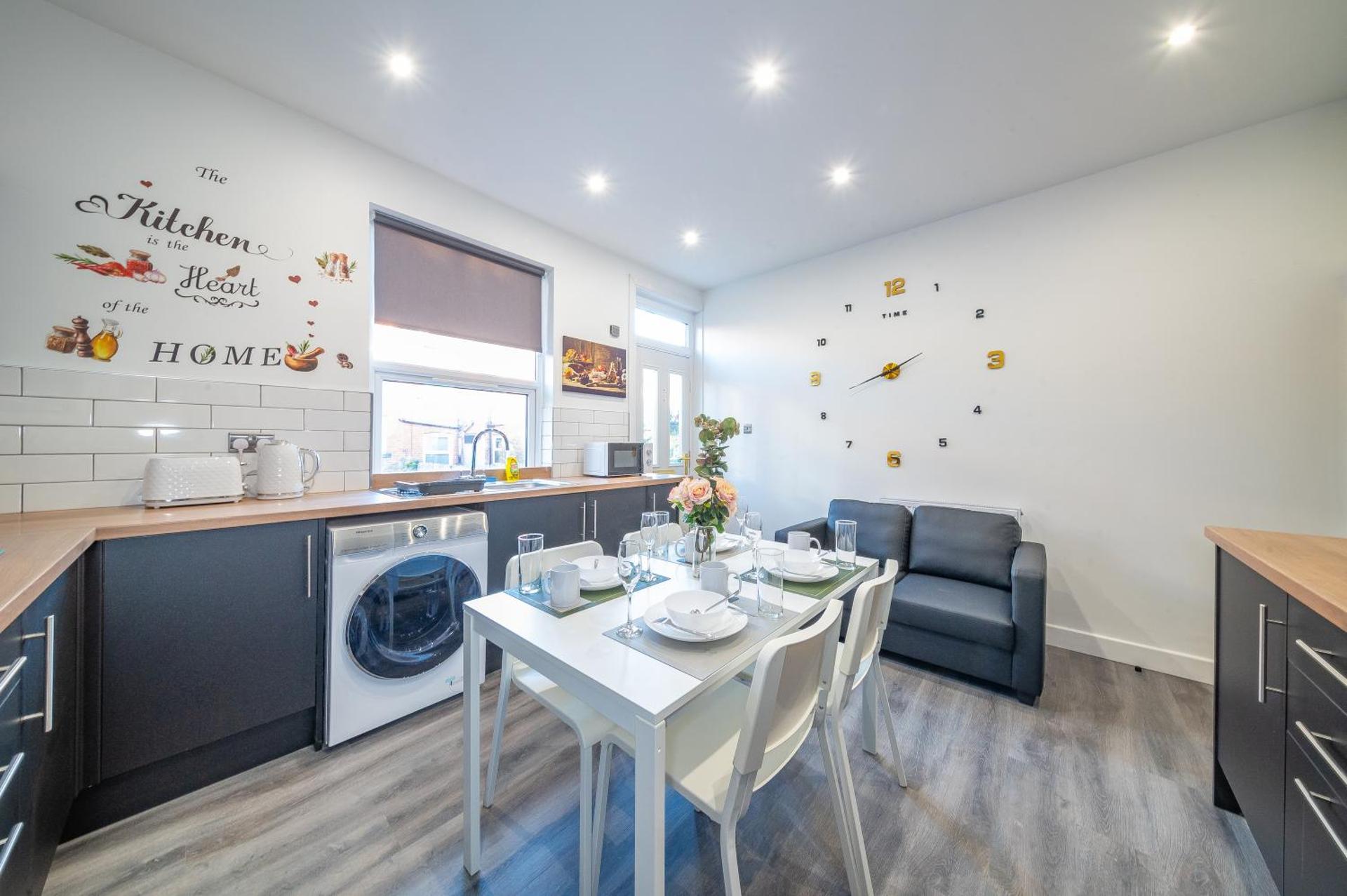 *Rb12s* For your most relaxed & Cosy stay + Free Parking + Free Fast WiFi *