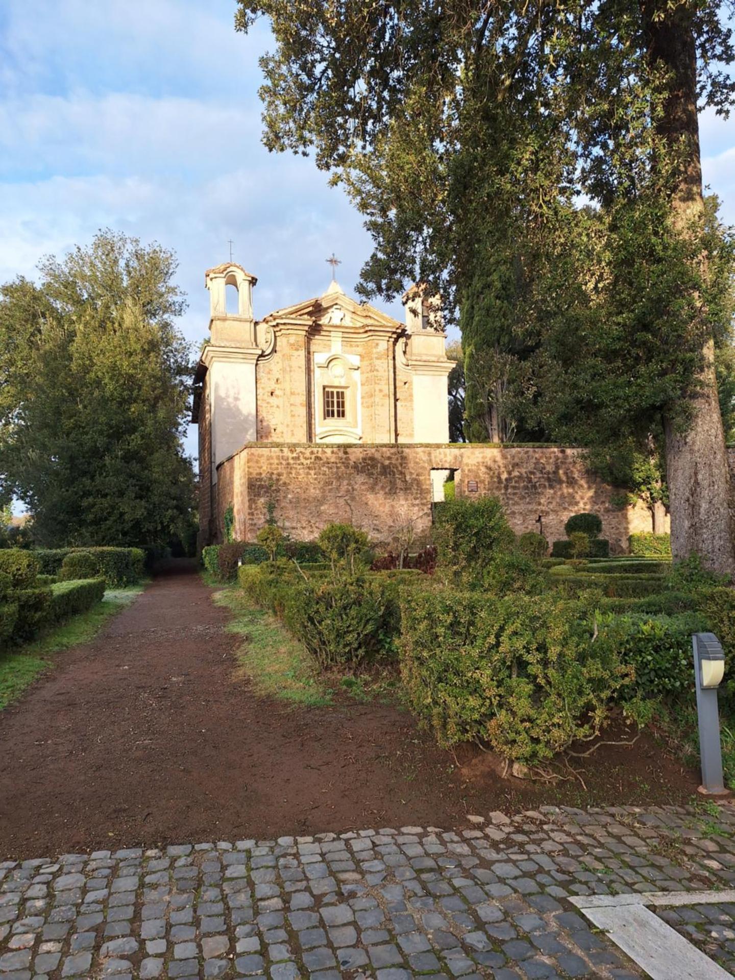 Radici Etrusche Sutri