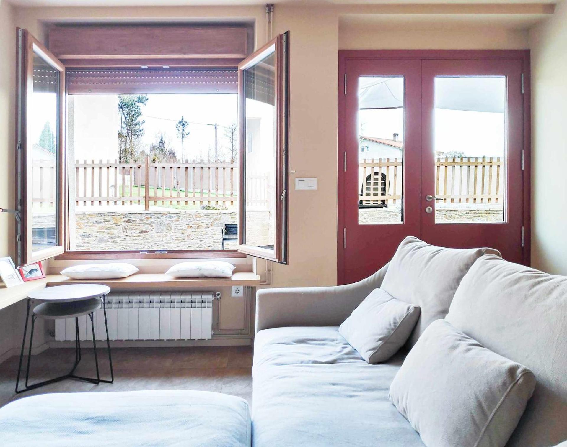 AG Casa Rural Carballo, jardín y playa a 14km