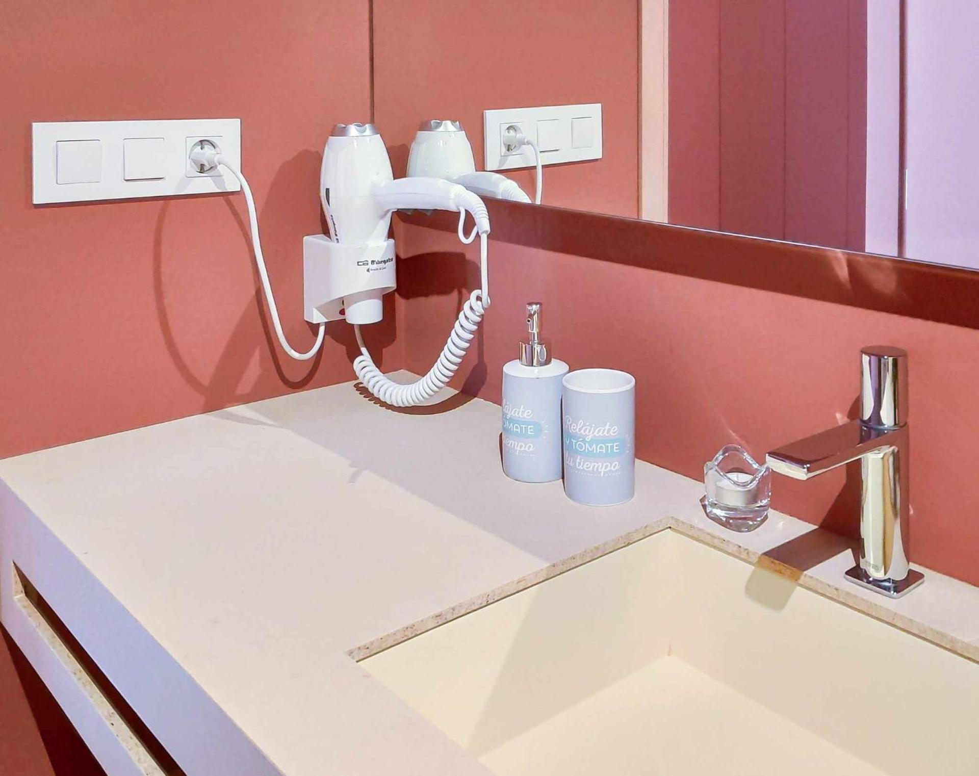 AG Casa Rural Carballo, jardín y playa a 14km