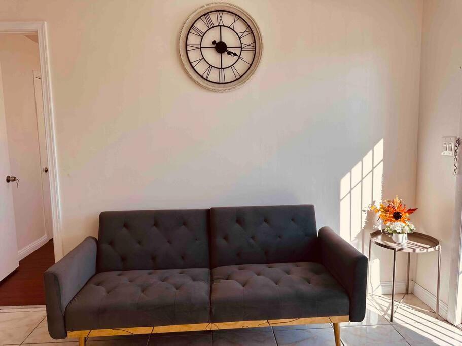 Charming 3BR Retreat near Disneyland Downtown LA!