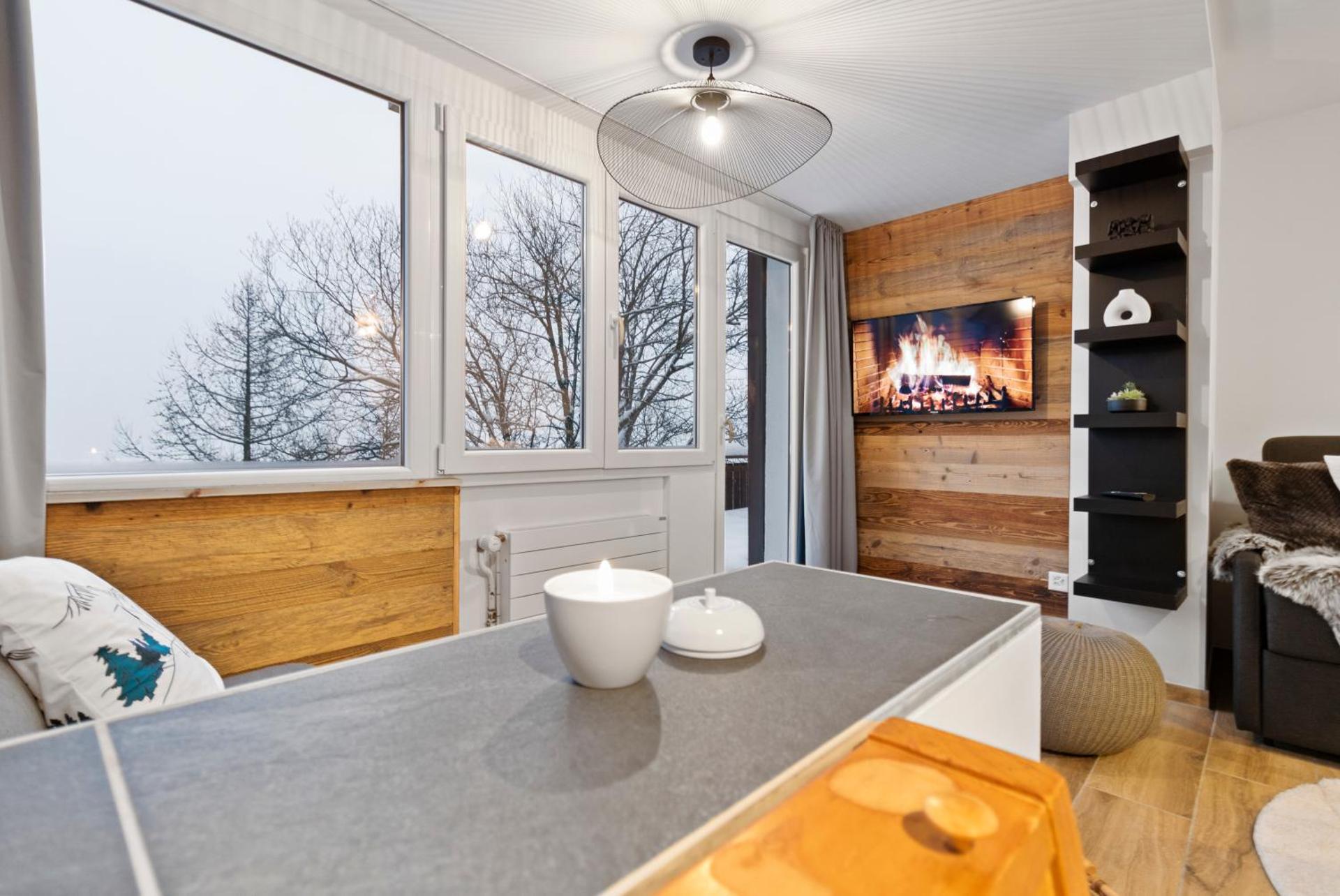 Communal lounge/ TV room