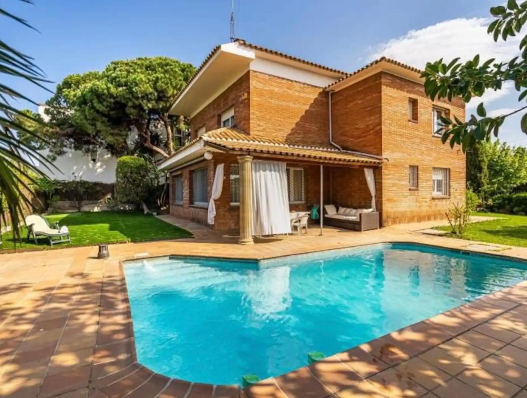 MAGNÍFICA RESIDENCIA