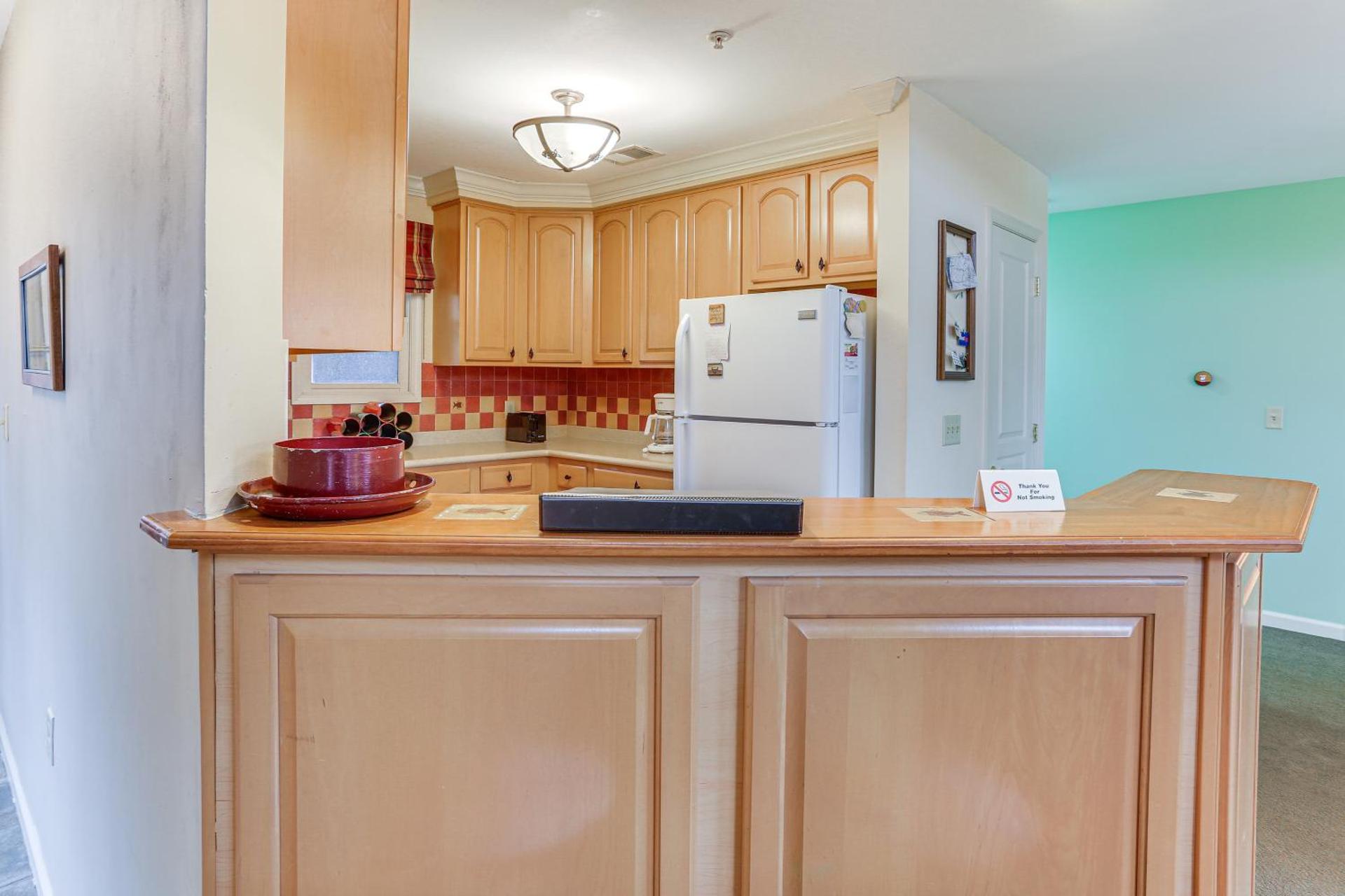 Spacious Condo with View Less Than 1 Mi to Mtn Creek Resort!