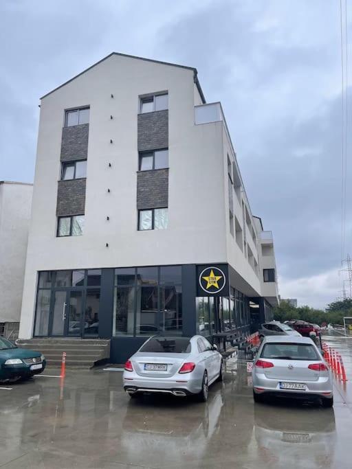 SkyView Lofts-Enjoy the view