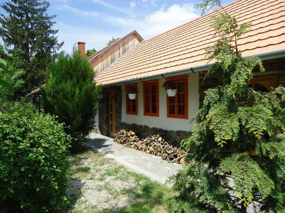 Cserhát Guesthouse