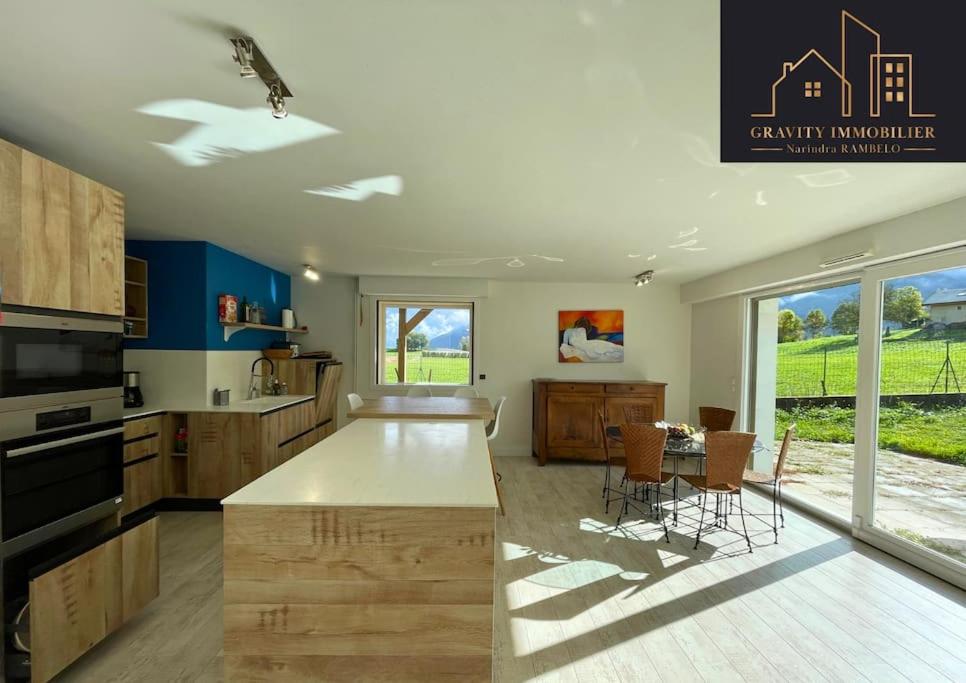 Belle villa vue sur montagnes