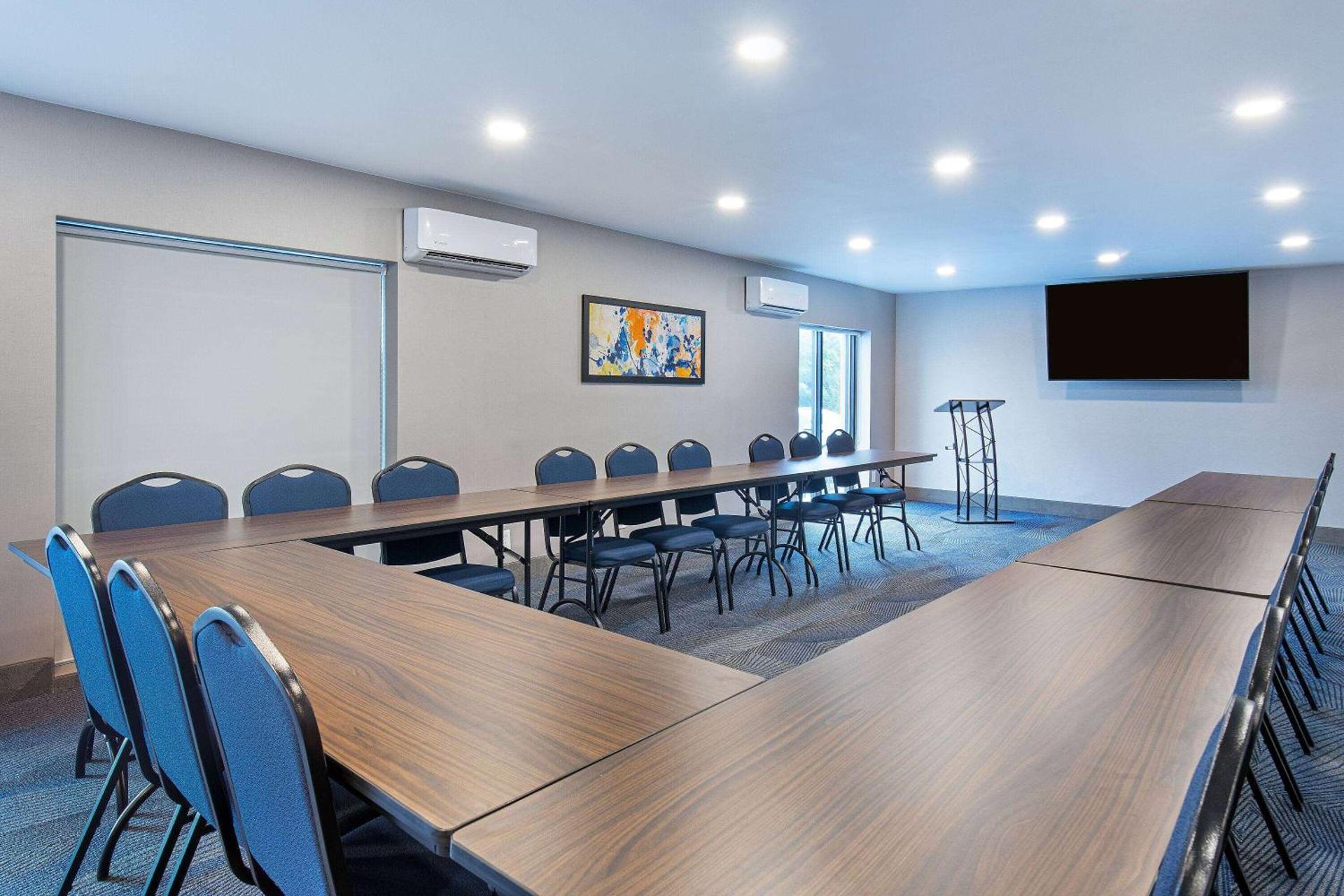 Meeting/conference room