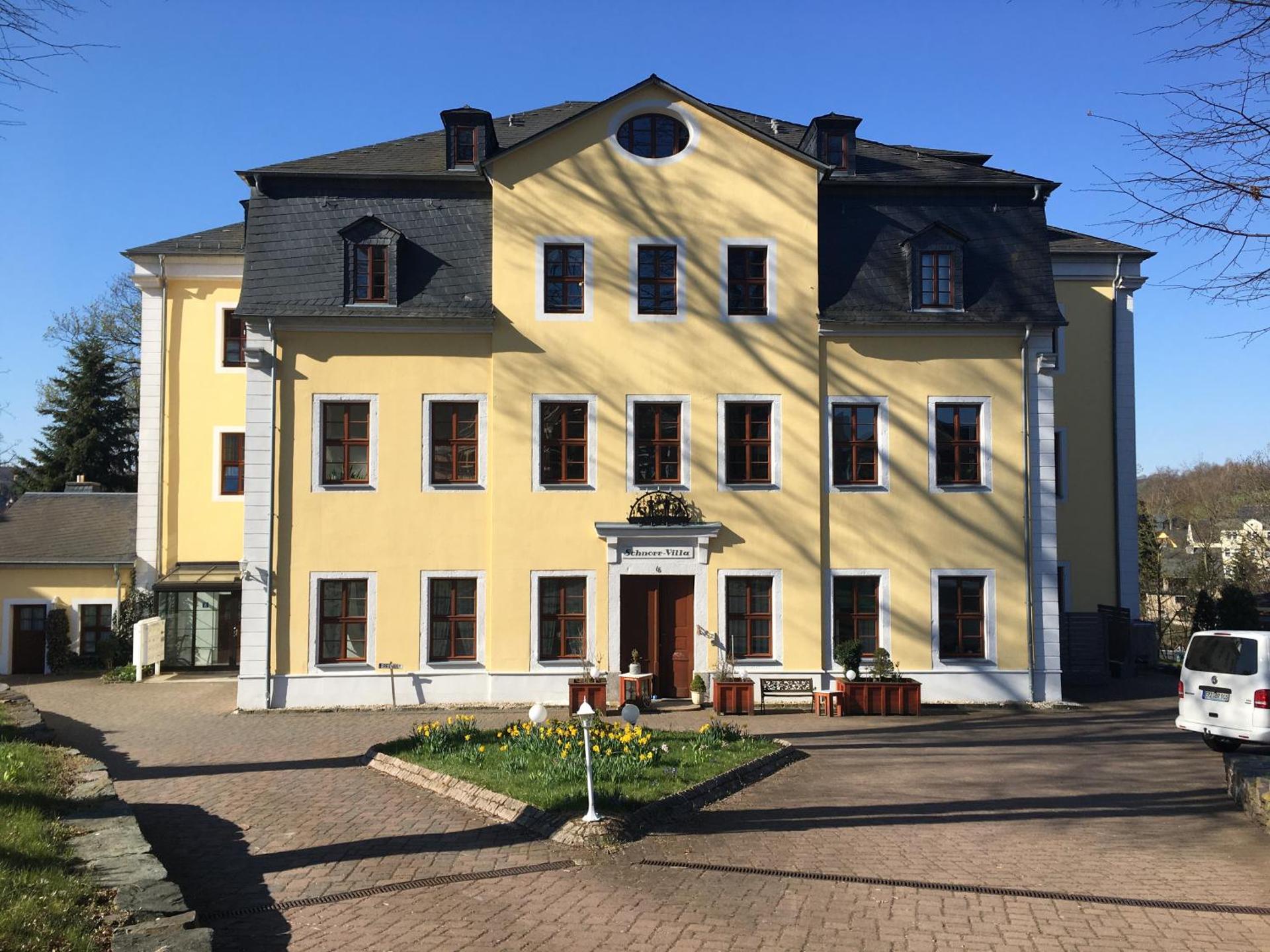 Schnorr-Villa