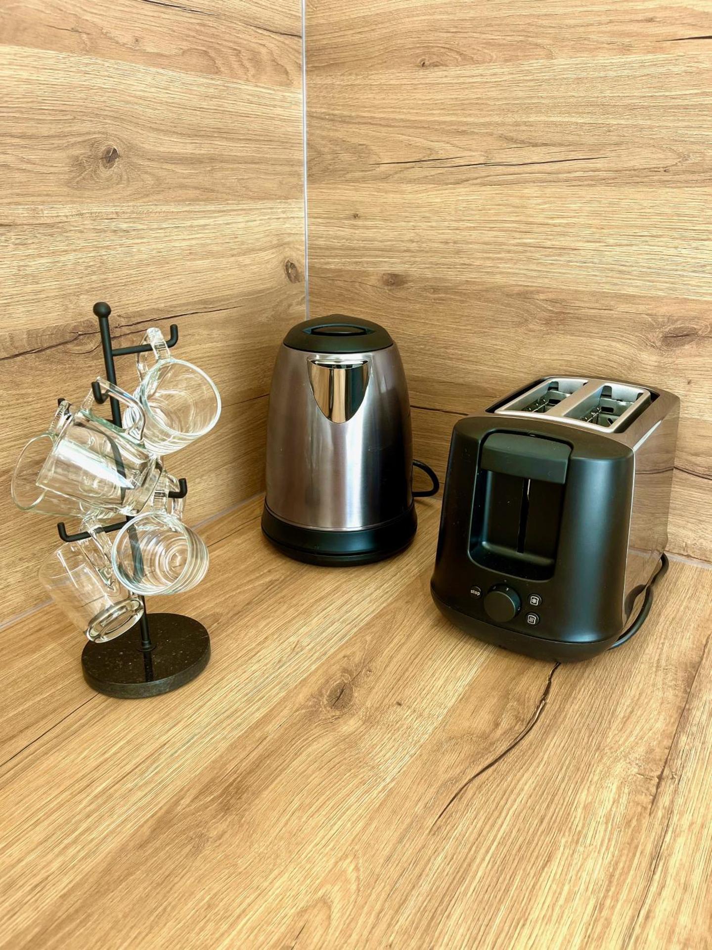 Coffee/tea facilities