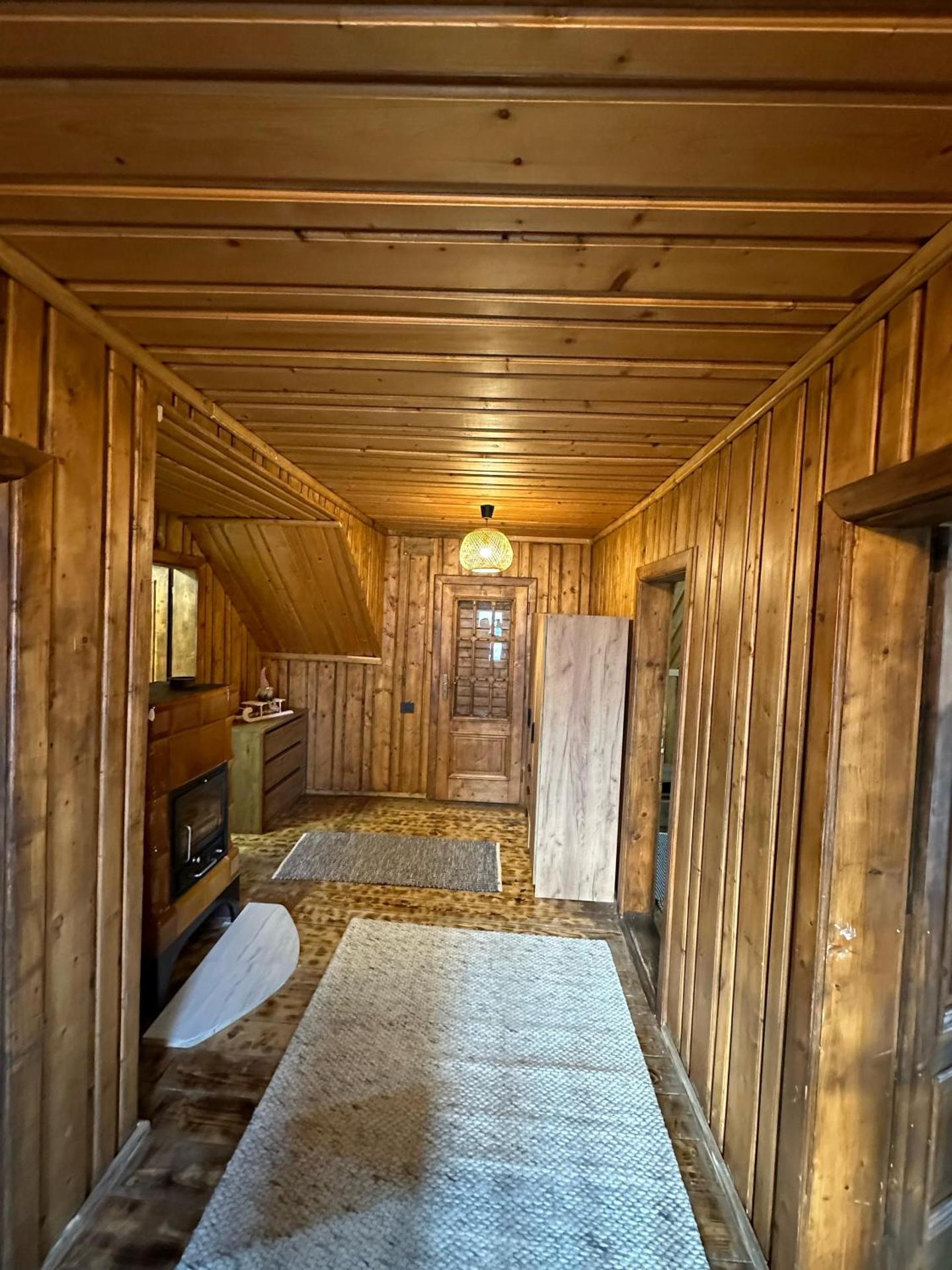 Black Wolf PĂLTINIȘ